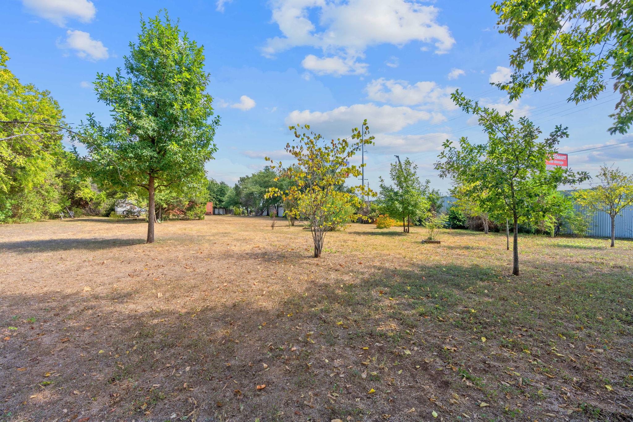 700 & 604 Corral Ln, Austin, TX 78745