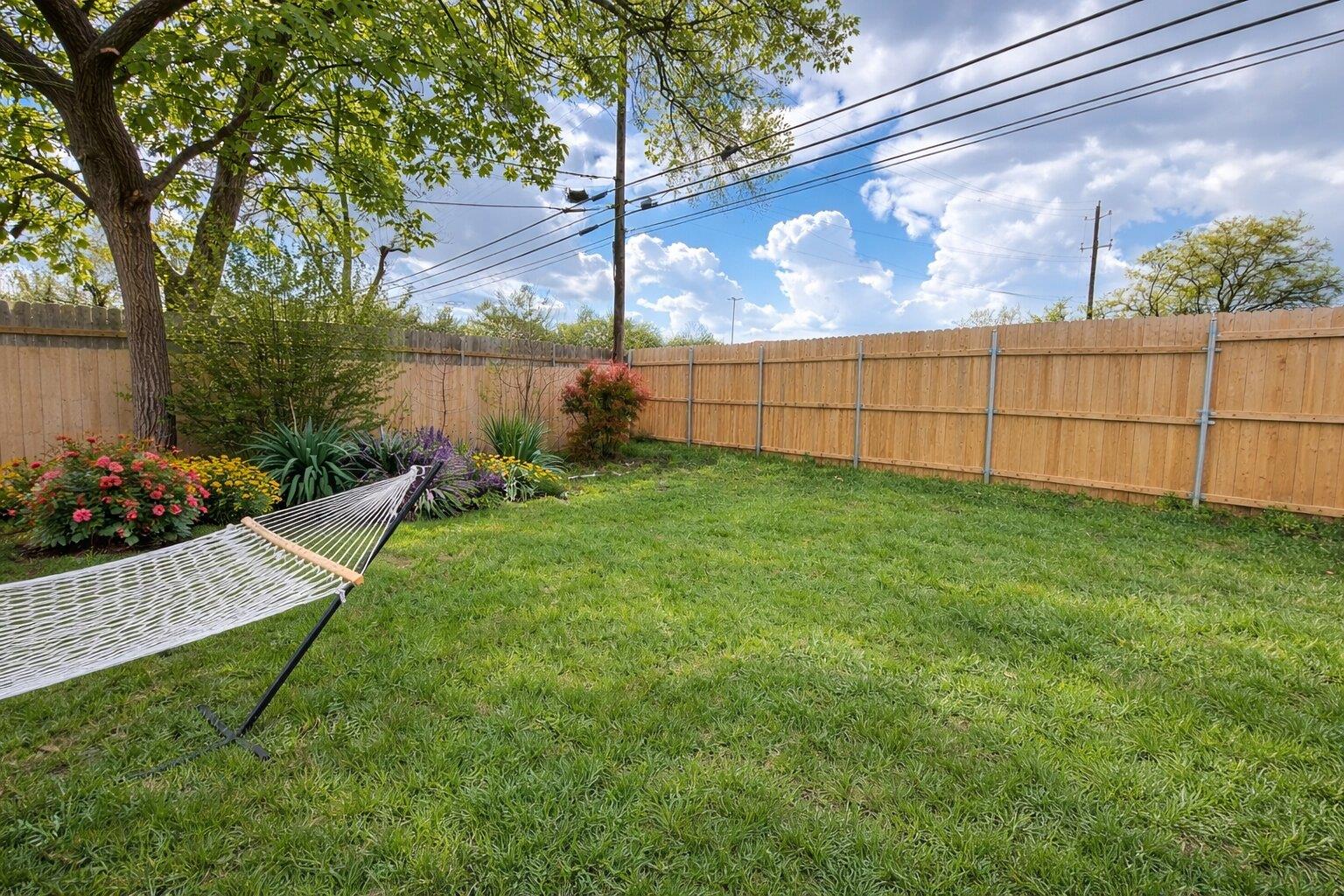 1201 Larkwood Dr, Austin, TX 78723