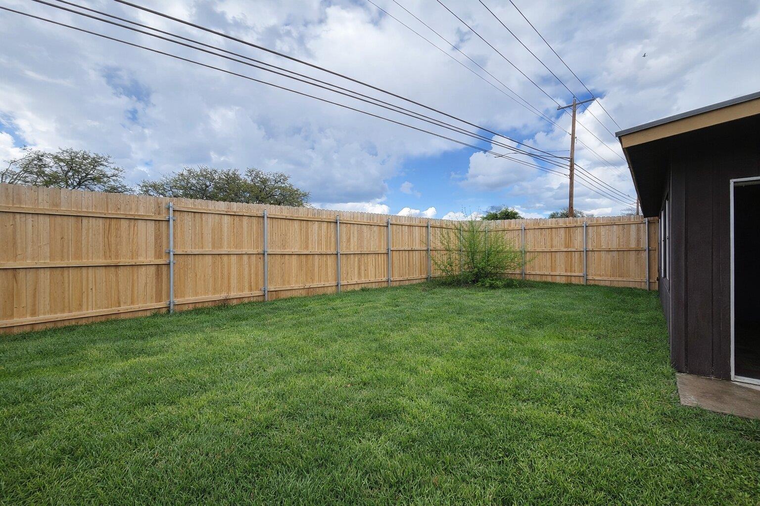 1201 Larkwood Dr, Austin, TX 78723