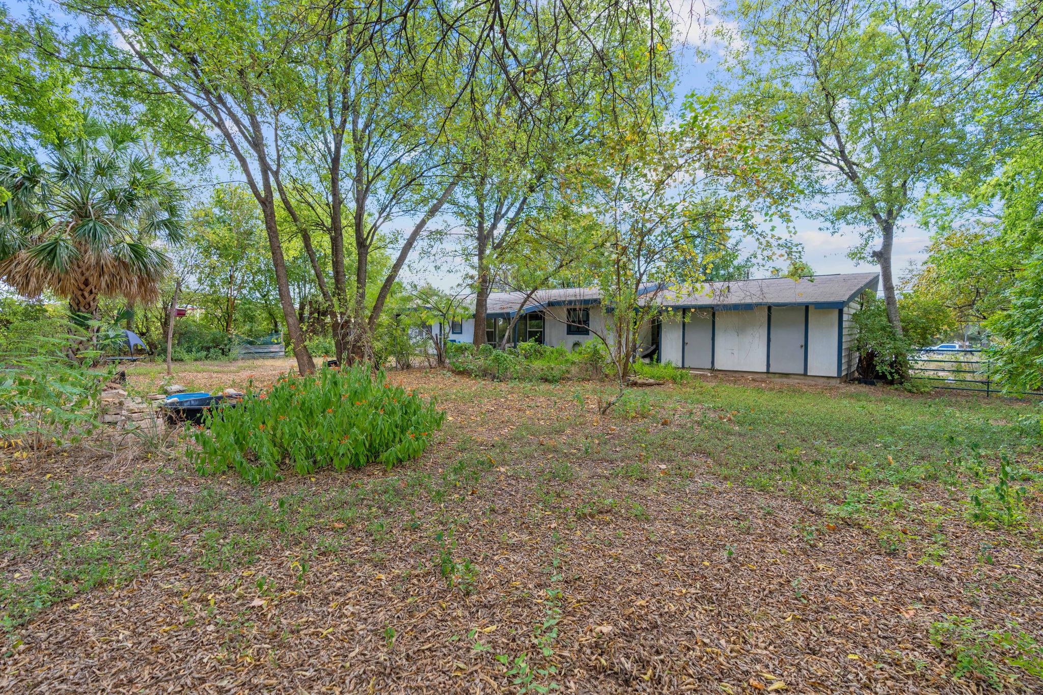 700 & 604 Corral Ln, Austin, TX 78745