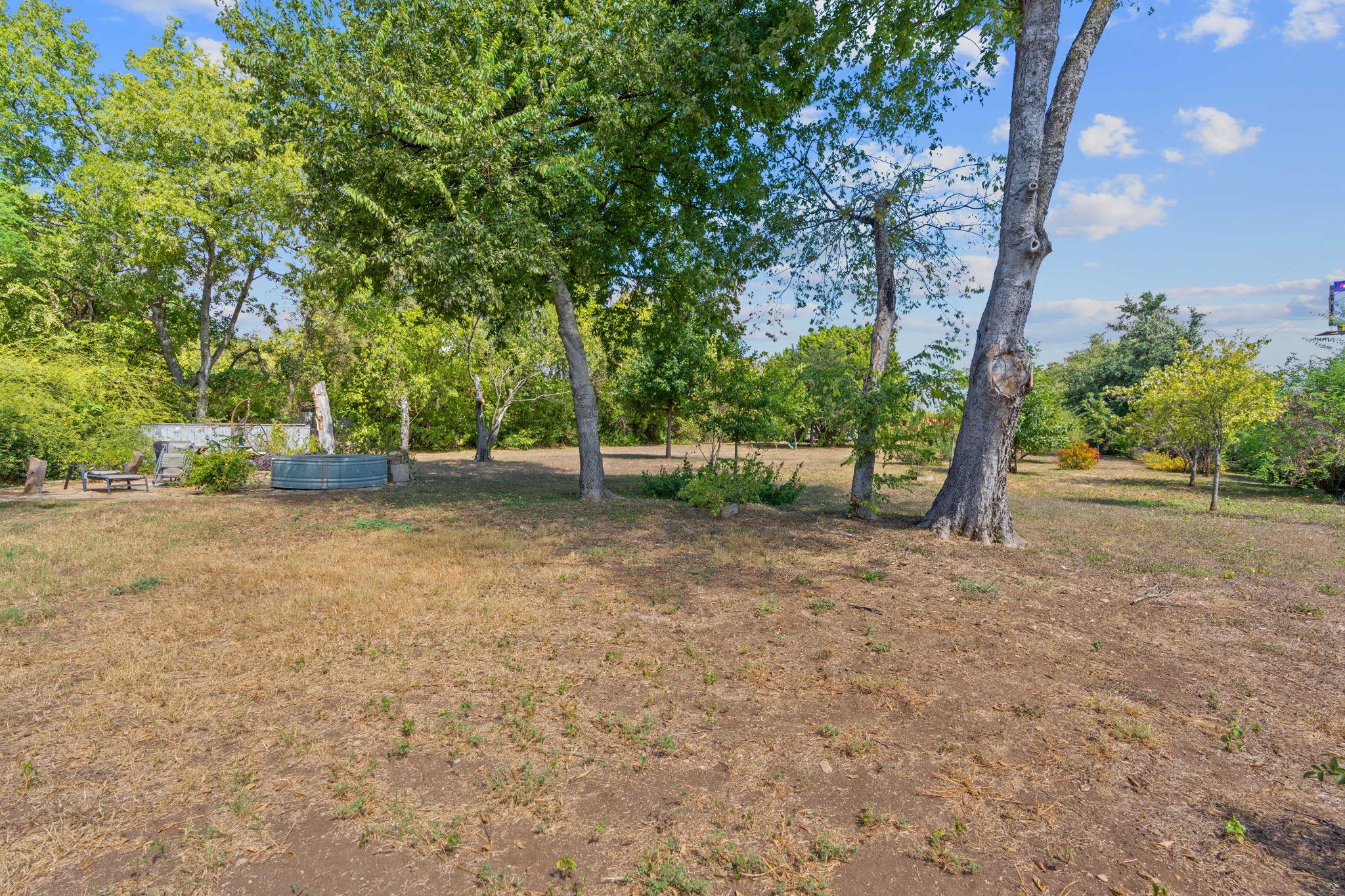 700 & 604 Corral Ln, Austin, TX 78745