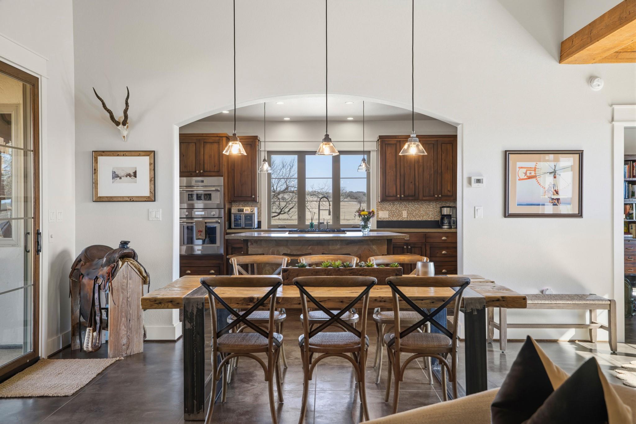 5686 Ranch Rd 1631, Fredericksburg, TX 78624