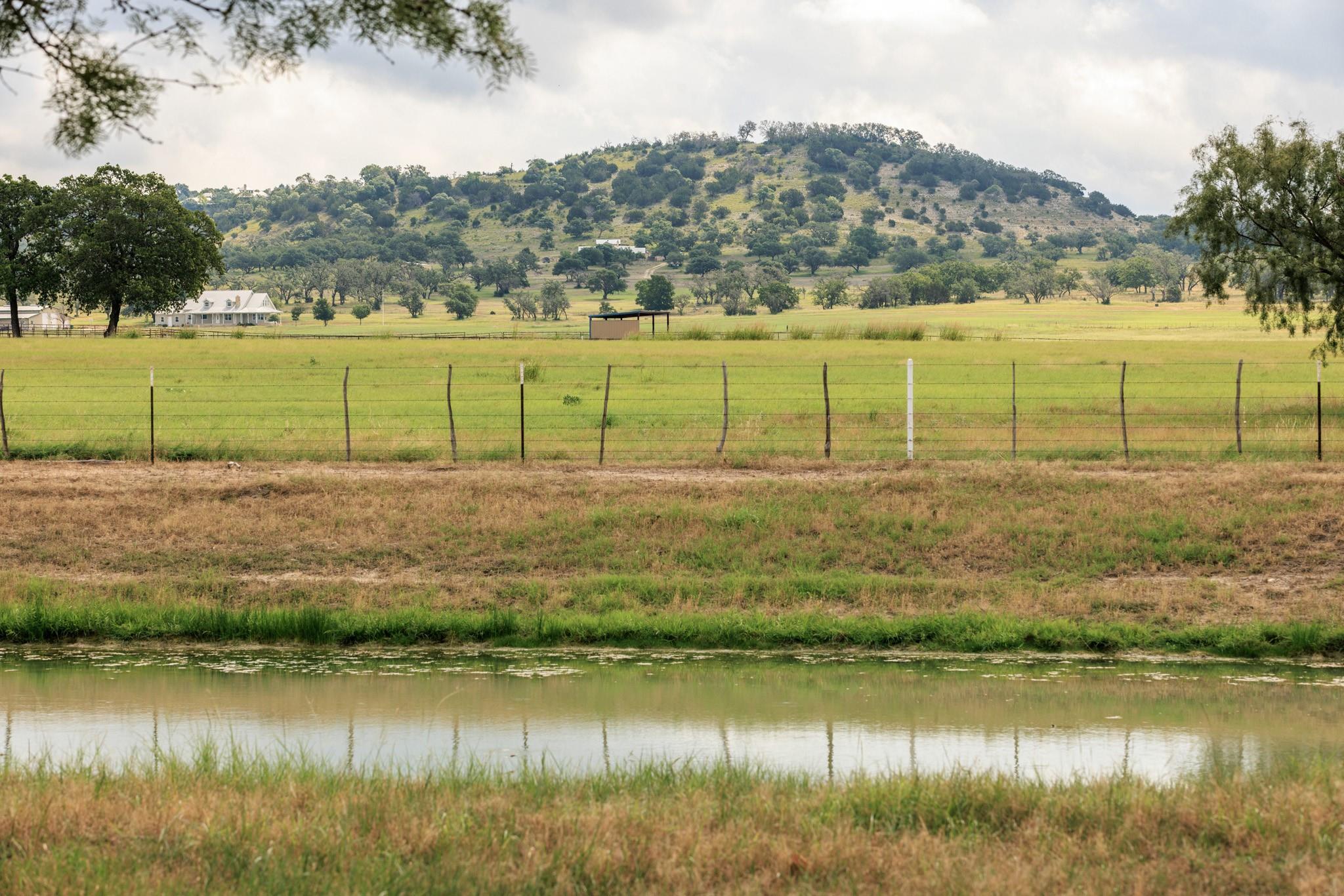 5686 Ranch Rd 1631, Fredericksburg, TX 78624