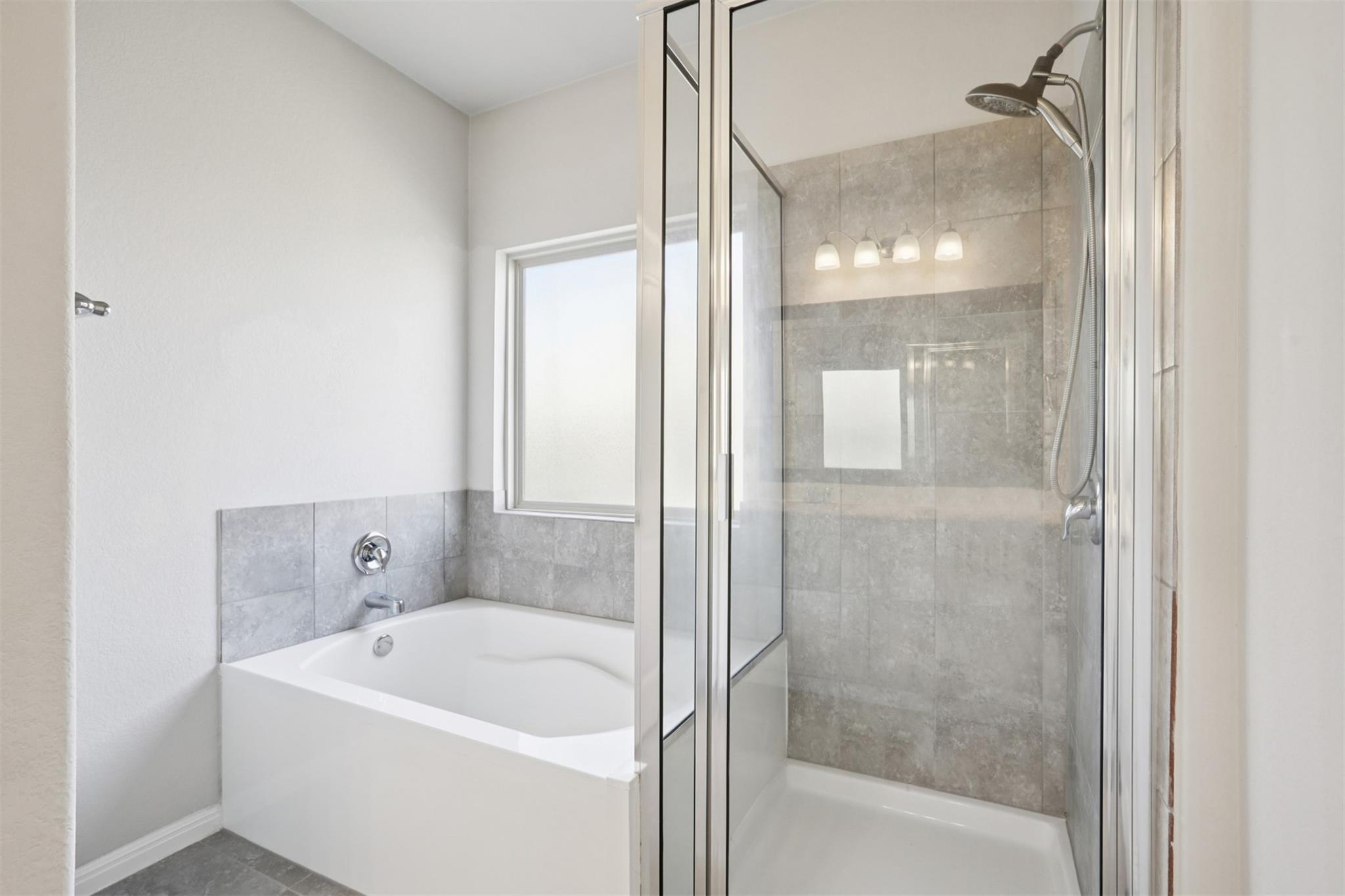 109 Serrano St, Georgetown, TX 78628