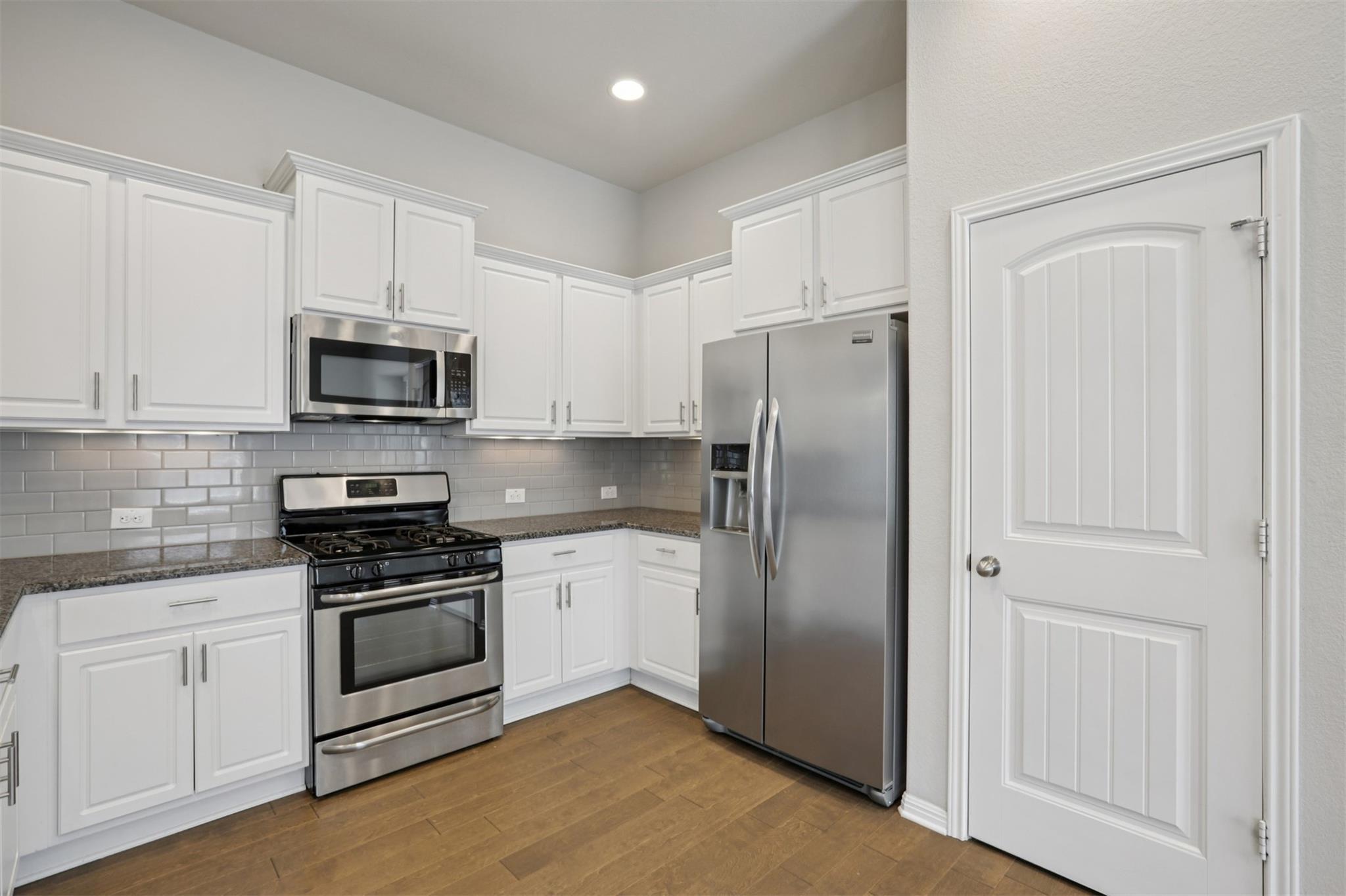 109 Serrano St, Georgetown, TX 78628