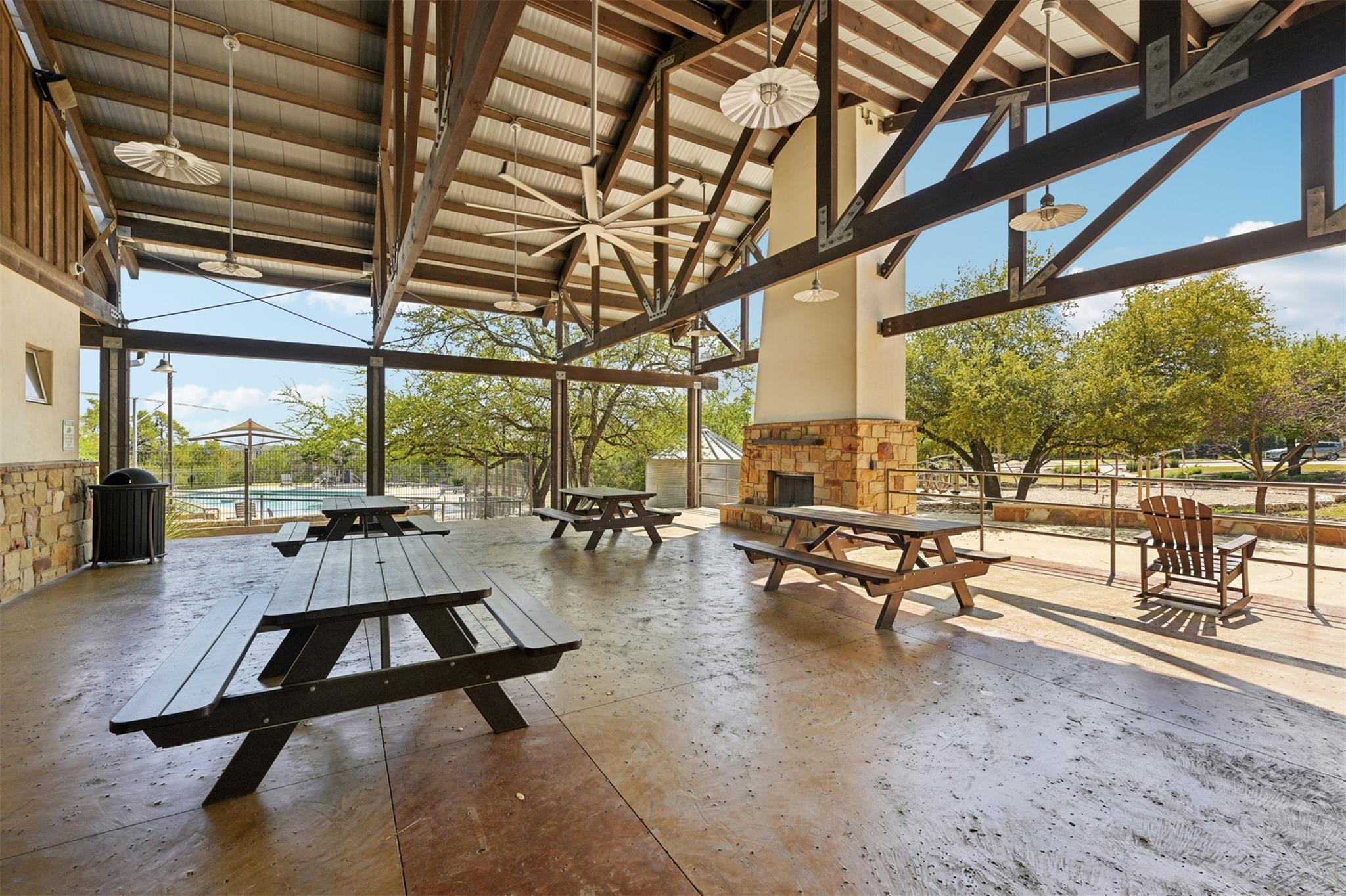 109 Serrano St, Georgetown, TX 78628