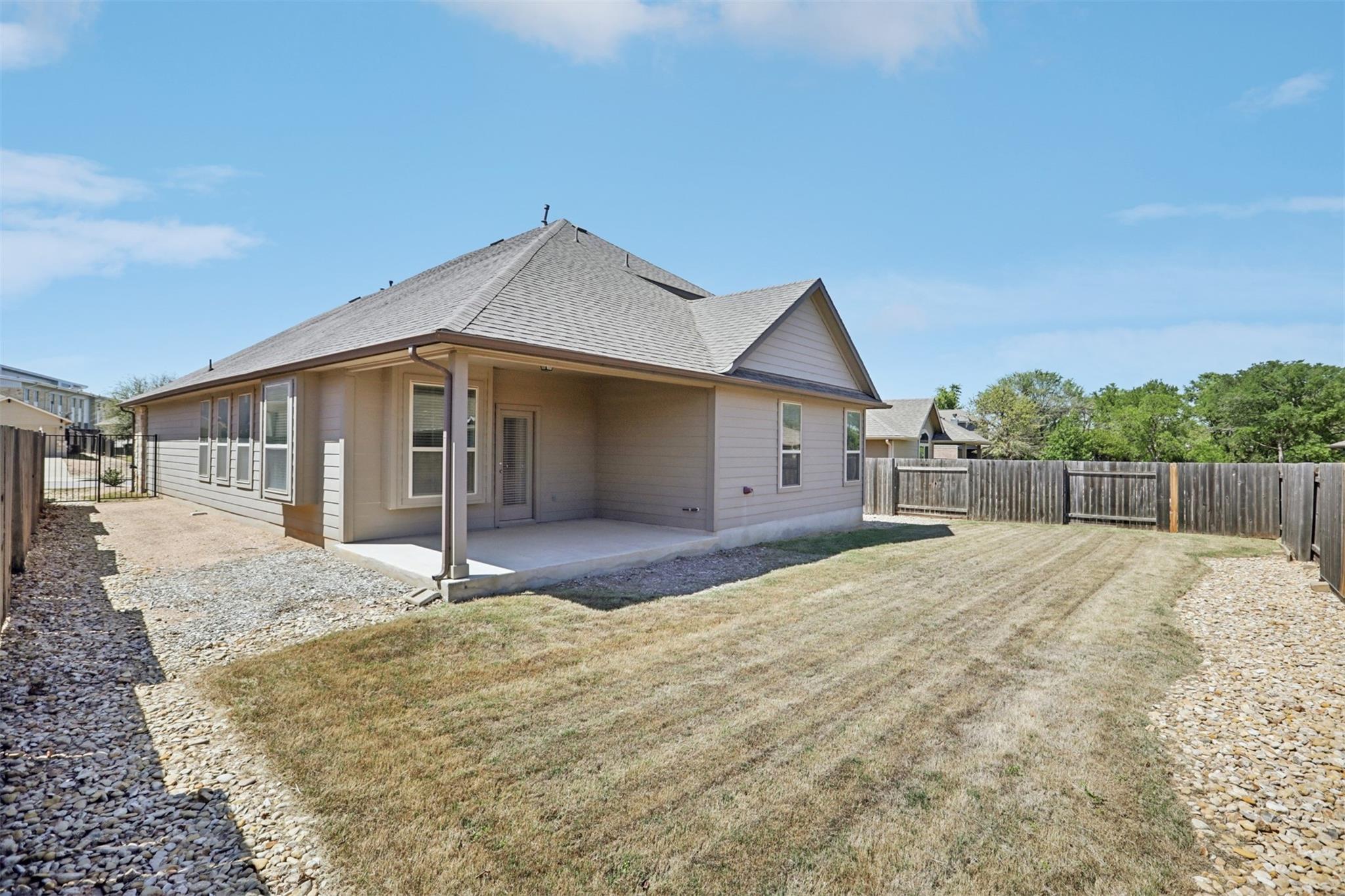 109 Serrano St, Georgetown, TX 78628