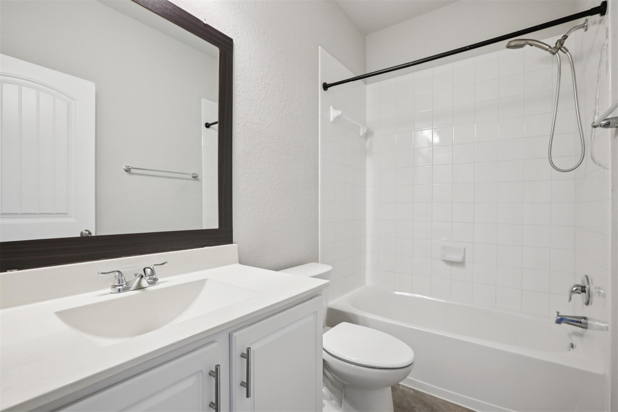 109 Serrano St, Georgetown, TX 78628