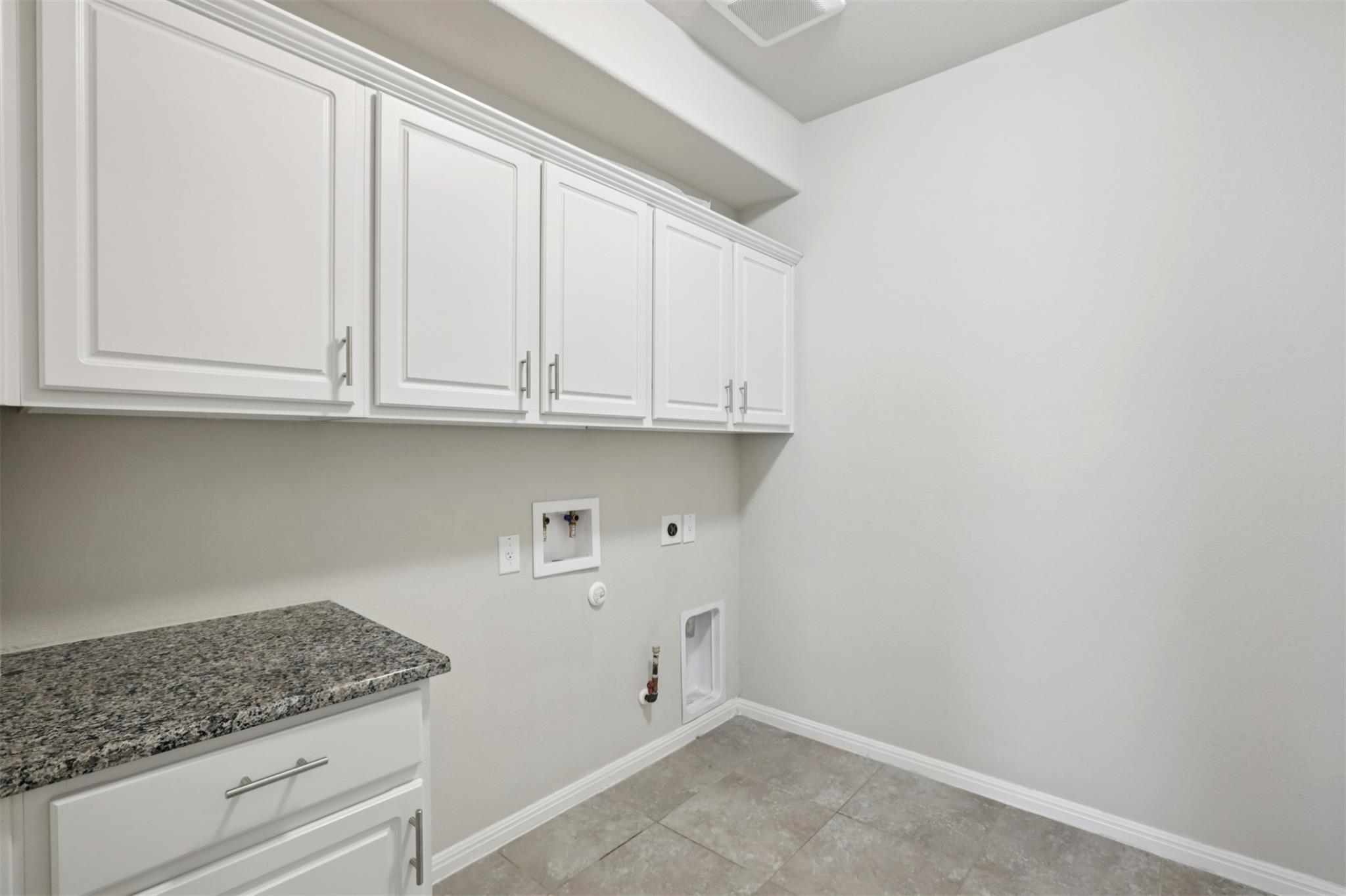 109 Serrano St, Georgetown, TX 78628