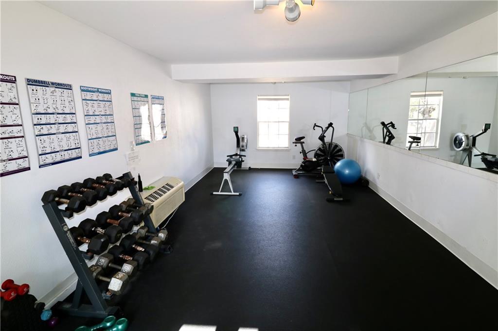 300 Crockett St # 116, Austin, TX 78704