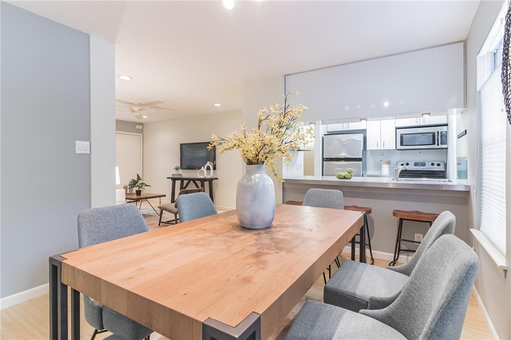 300 Crockett St # 116, Austin, TX 78704