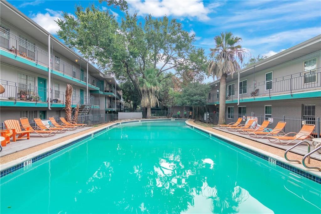 300 Crockett St # 116, Austin, TX 78704