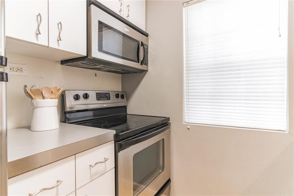 300 Crockett St # 116, Austin, TX 78704