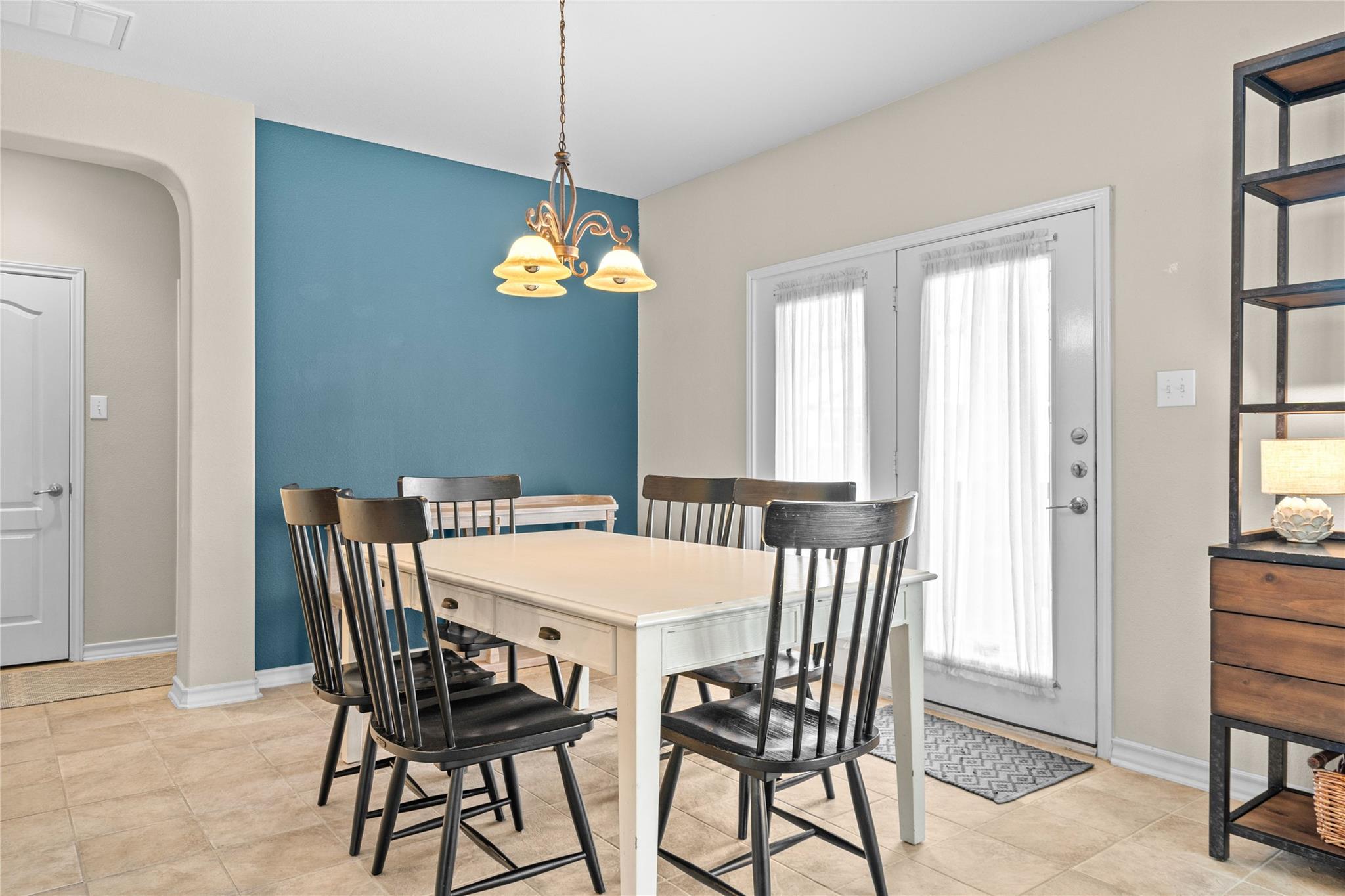 328 Island Oak Dr, Austin, TX 78748