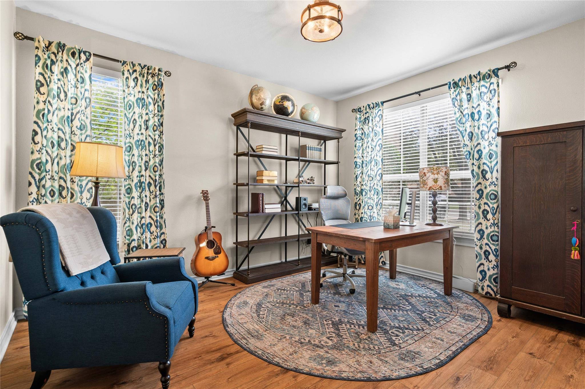 328 Island Oak Dr, Austin, TX 78748