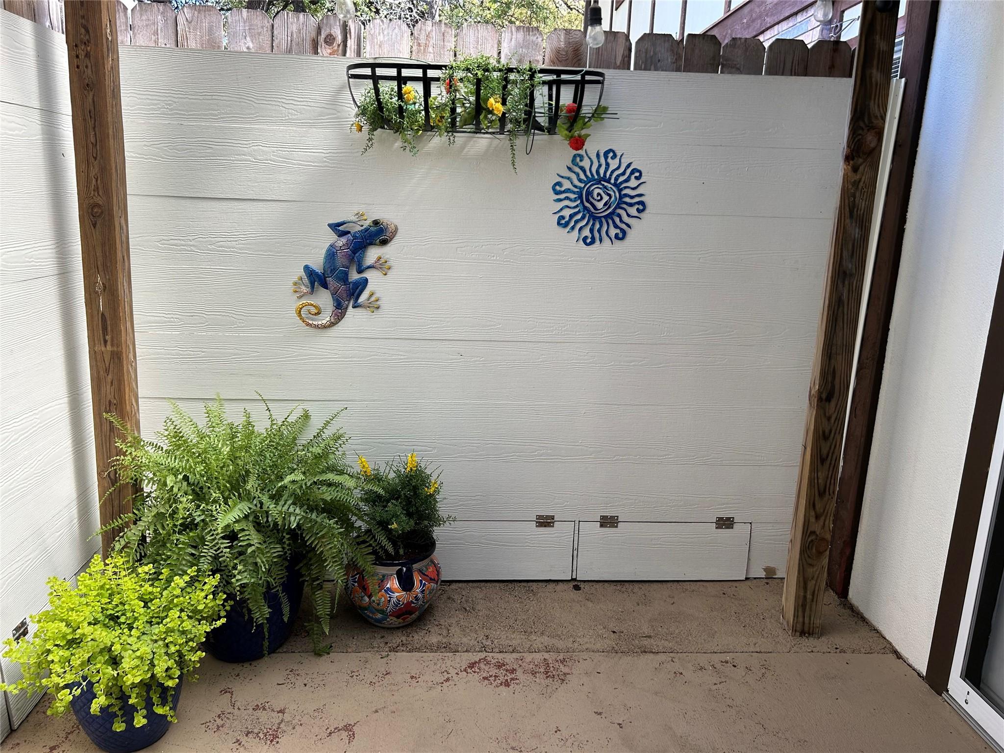 7406 Shadow Hill Dr # 108, Austin, TX 78731