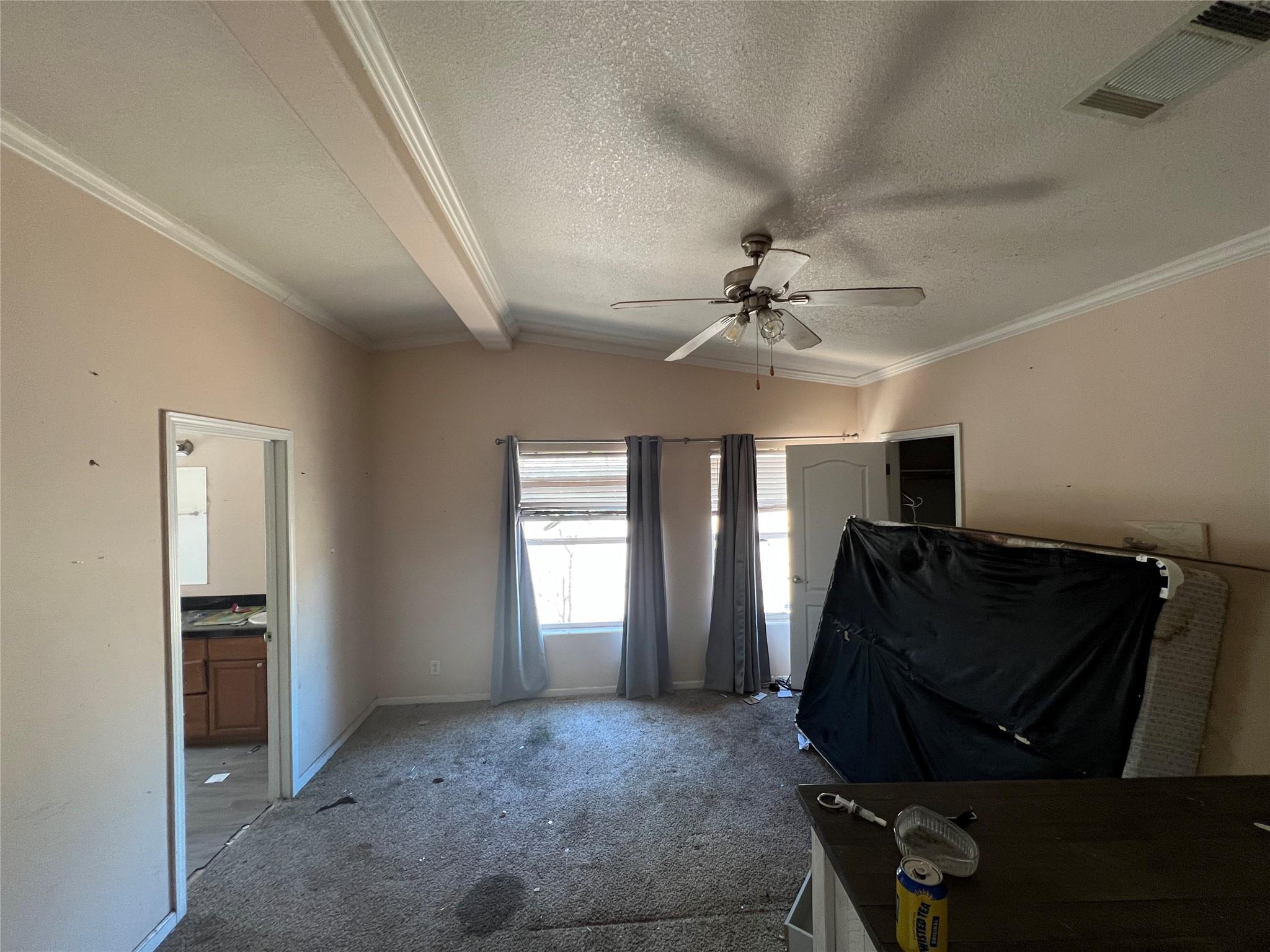 111 Road Runner Ln, Bastrop, TX 78602