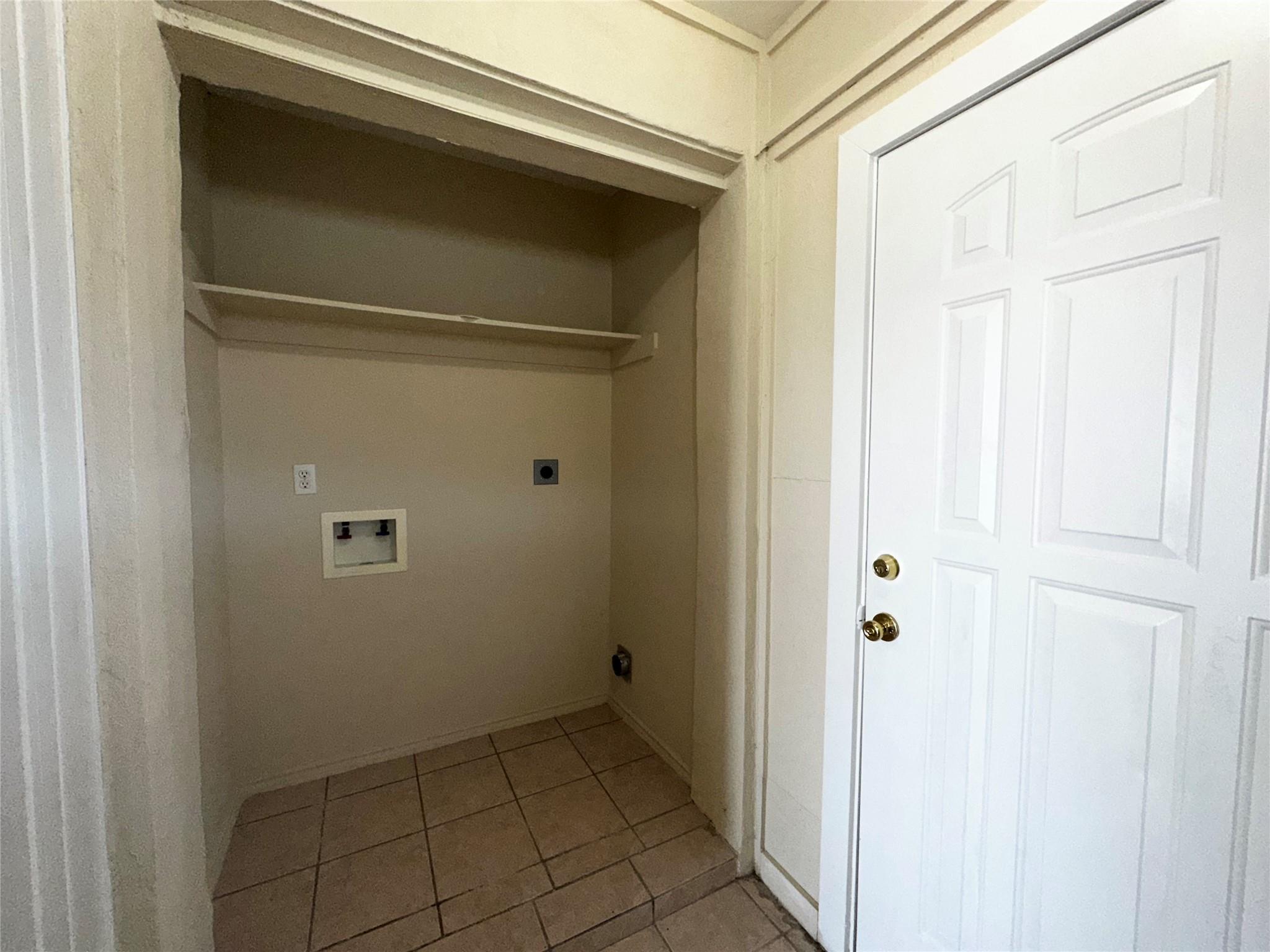 1041 Pasto Dr, Los Fresnos, TX 78566