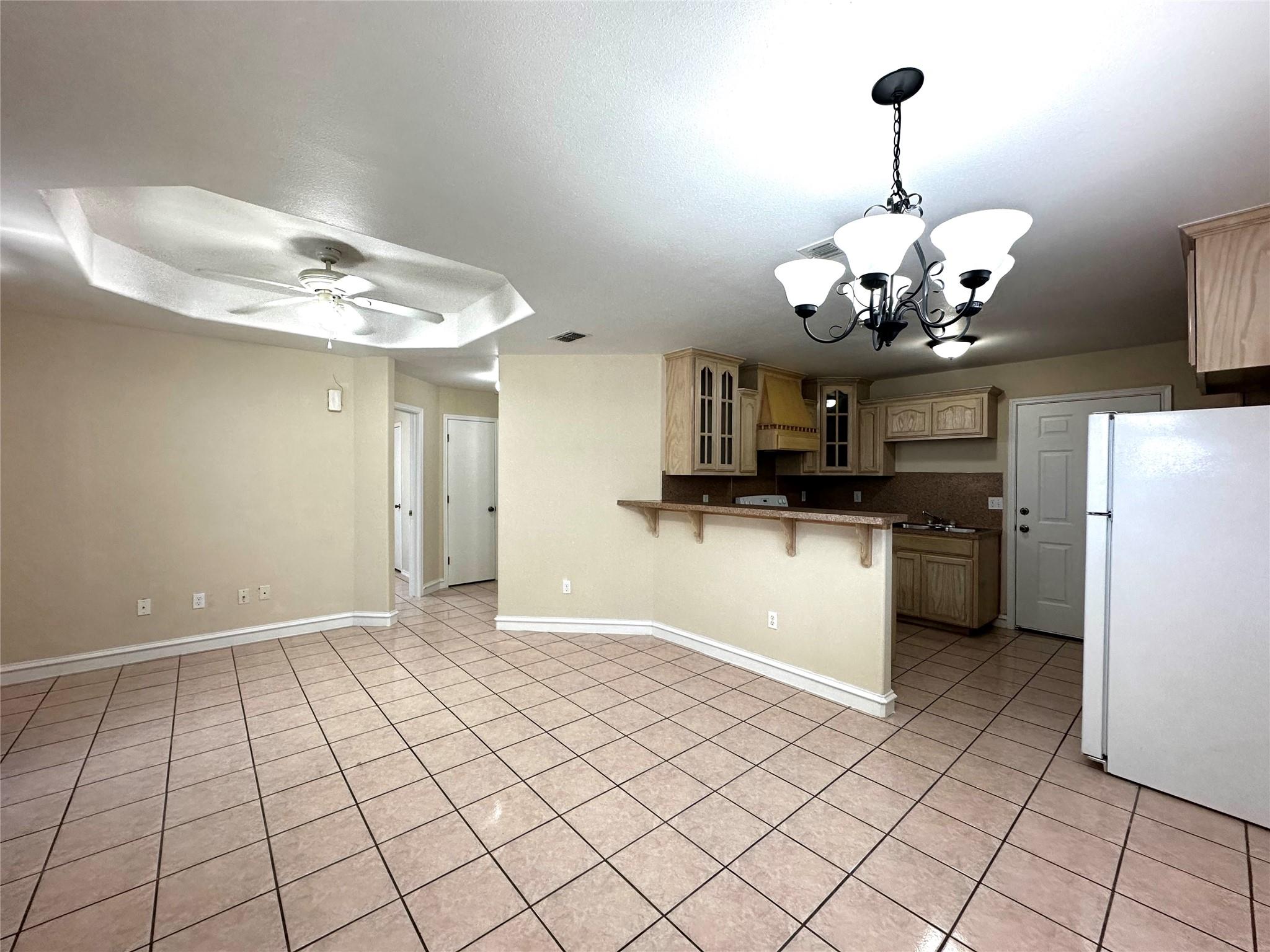 1041 Pasto Dr, Los Fresnos, TX 78566