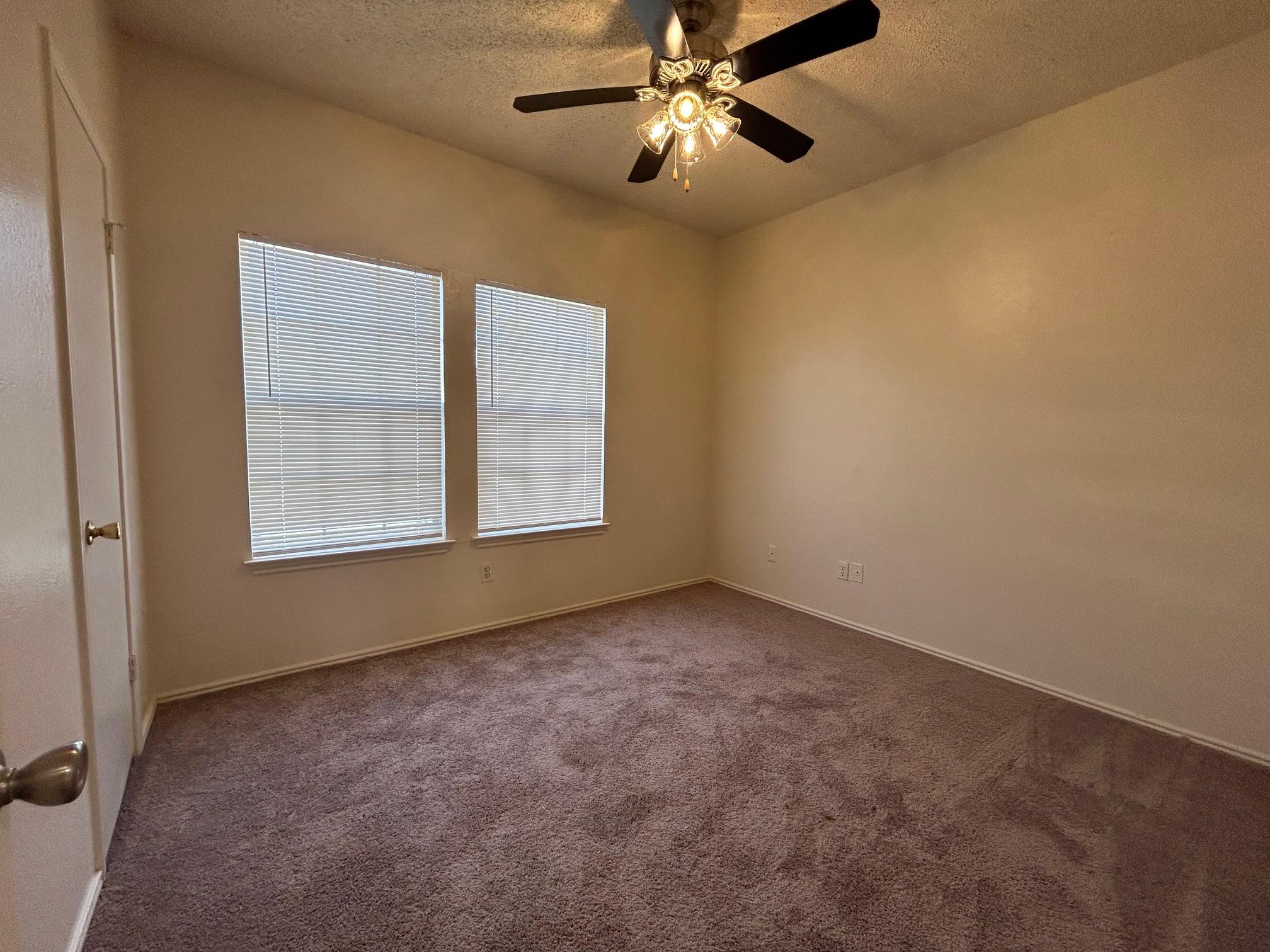 1113 York Castle Dr, Pflugerville, TX 78660