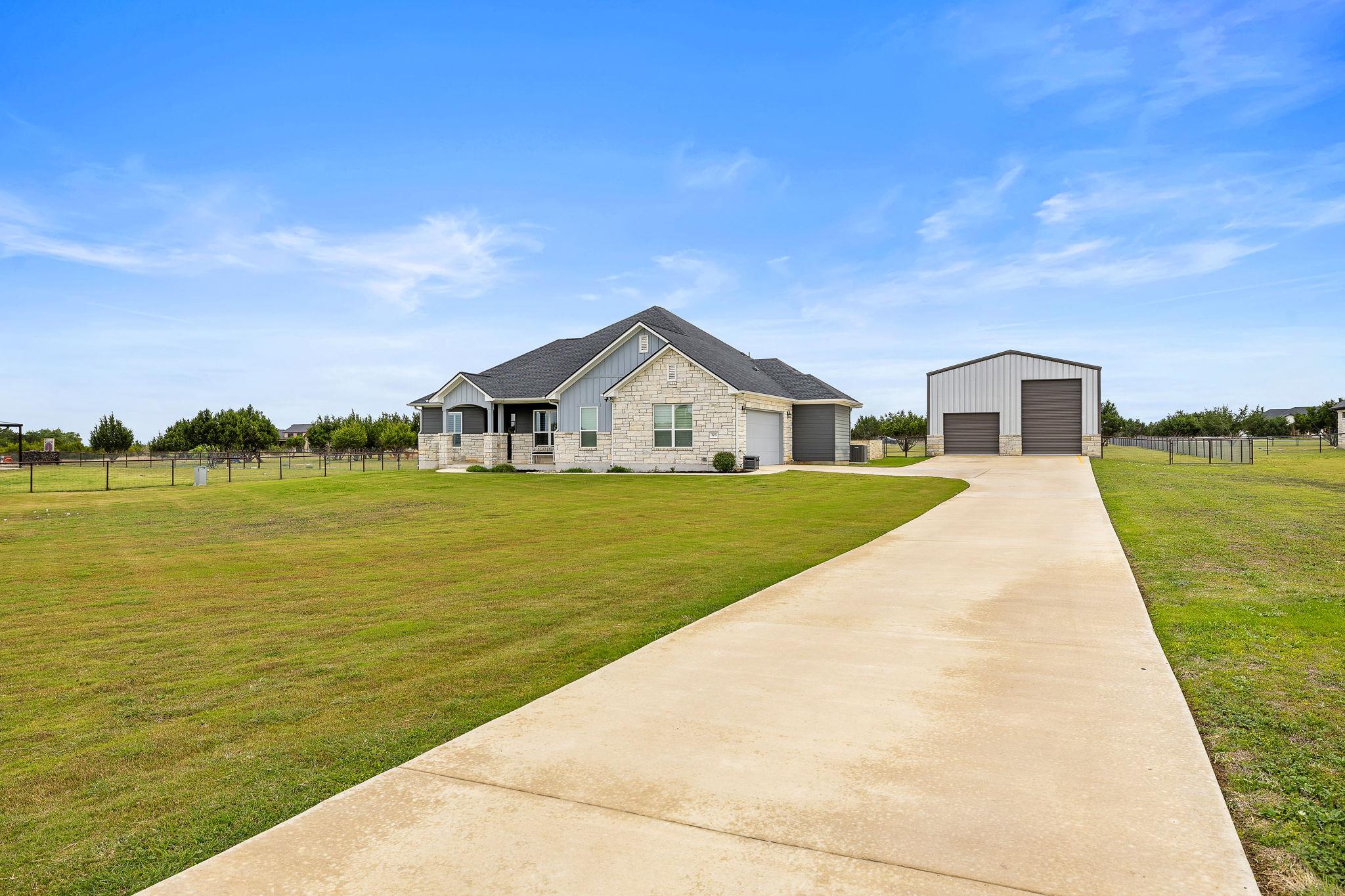 508 Purple Salvia Cv, Liberty Hill, TX 78642