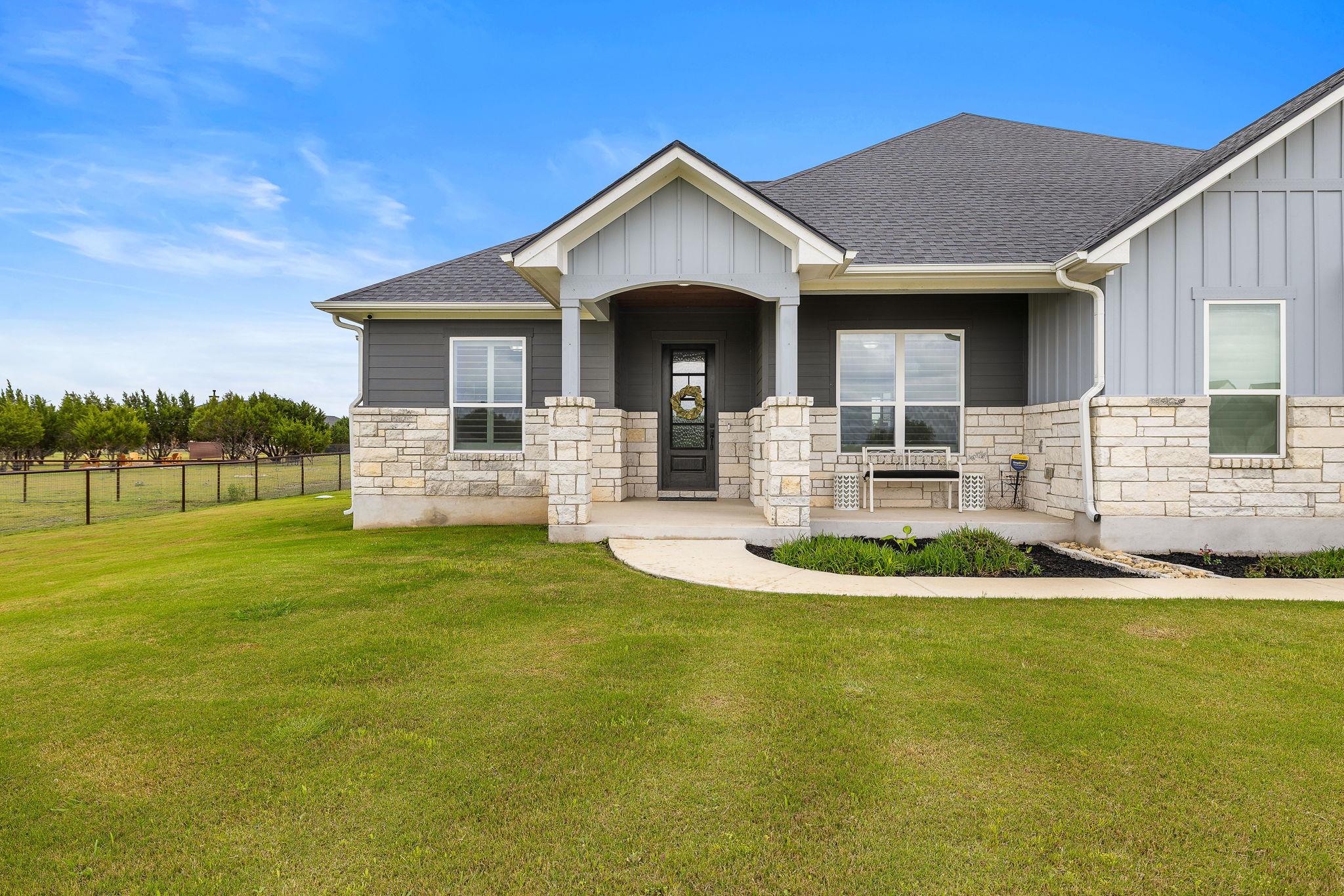 508 Purple Salvia Cv, Liberty Hill, TX 78642