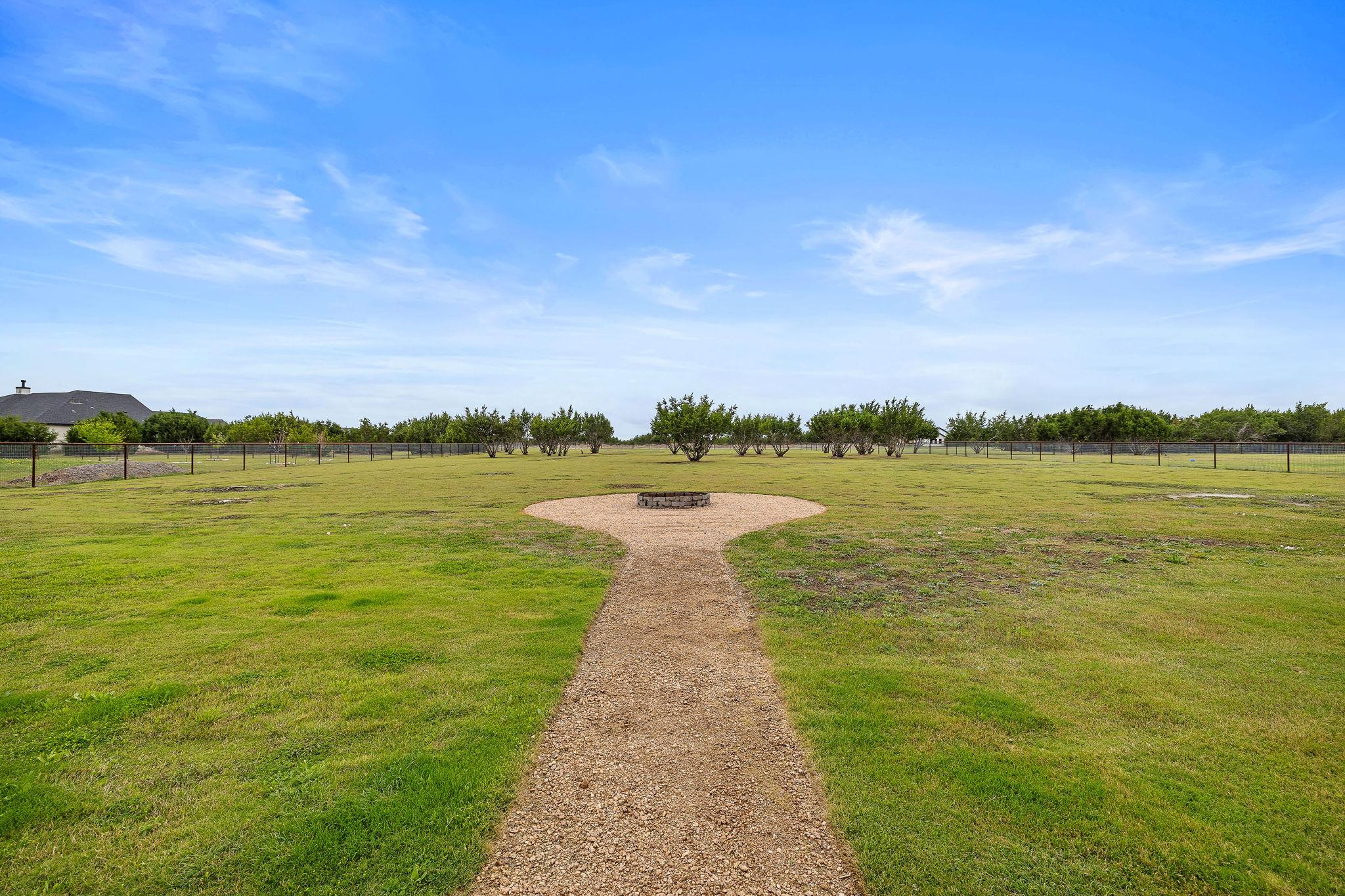 508 Purple Salvia Cv, Liberty Hill, TX 78642