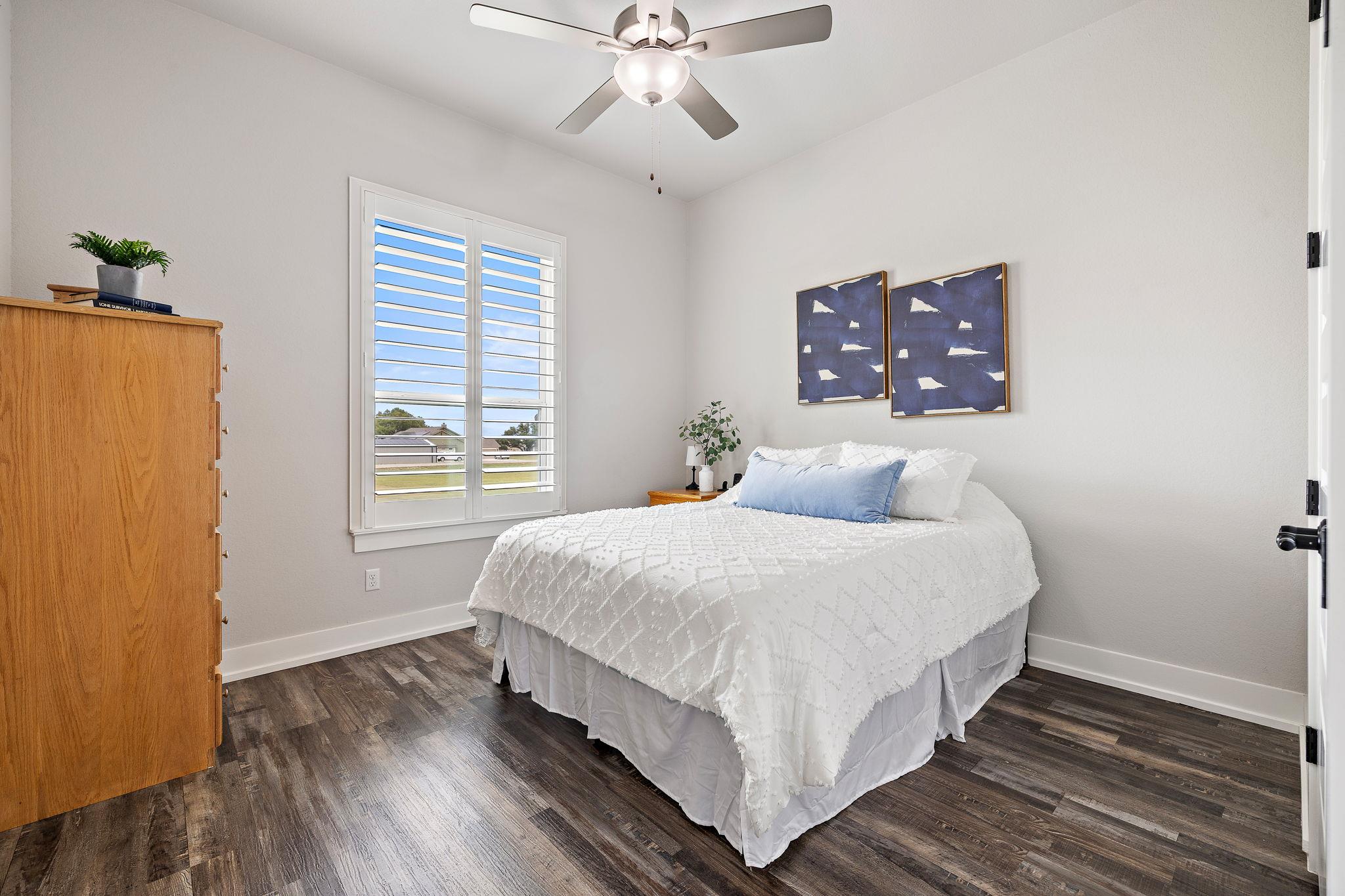 508 Purple Salvia Cv, Liberty Hill, TX 78642