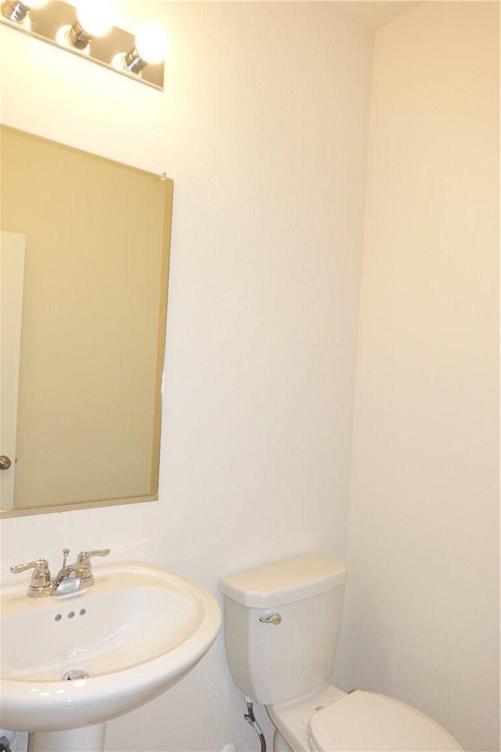 1001 Hillrose Dr, Leander, TX 78641