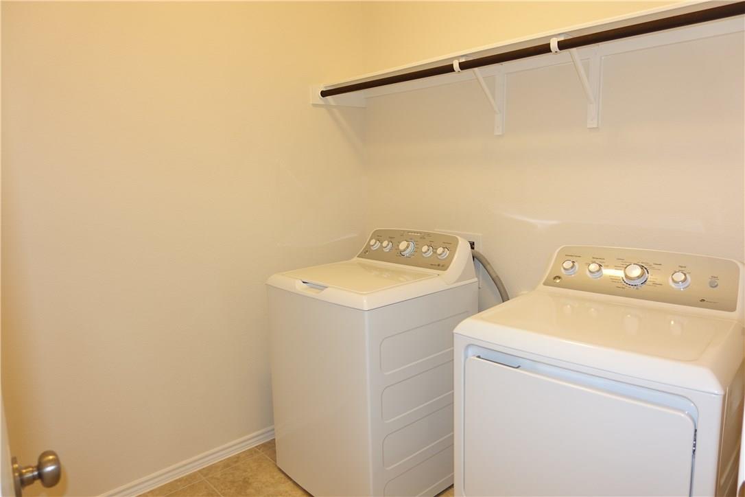 1001 Hillrose Dr, Leander, TX 78641