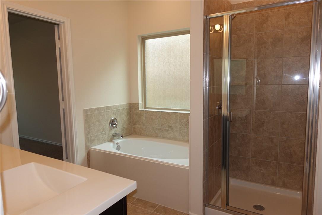 1001 Hillrose Dr, Leander, TX 78641