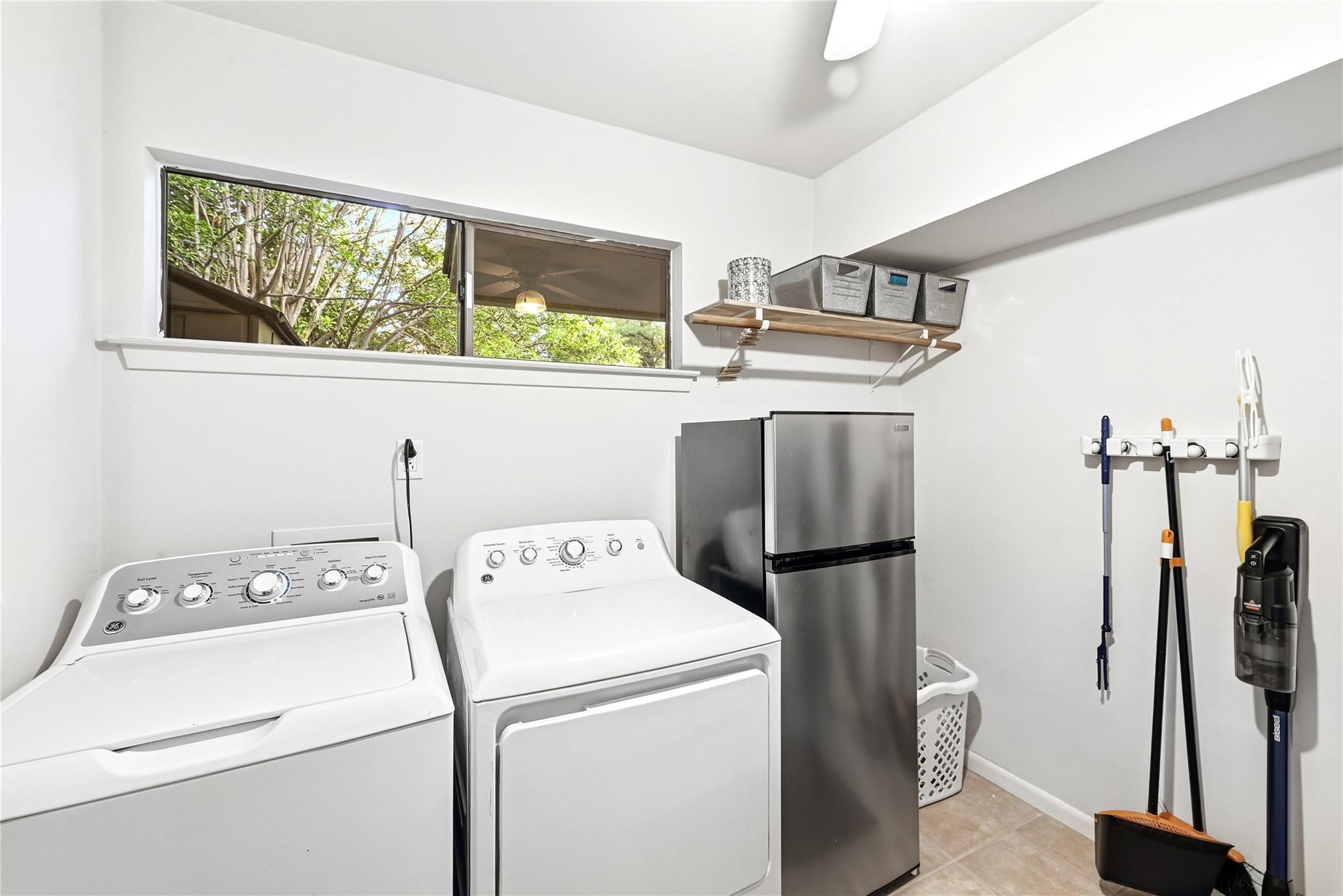 105 Melody St, Lakeway, TX 78734