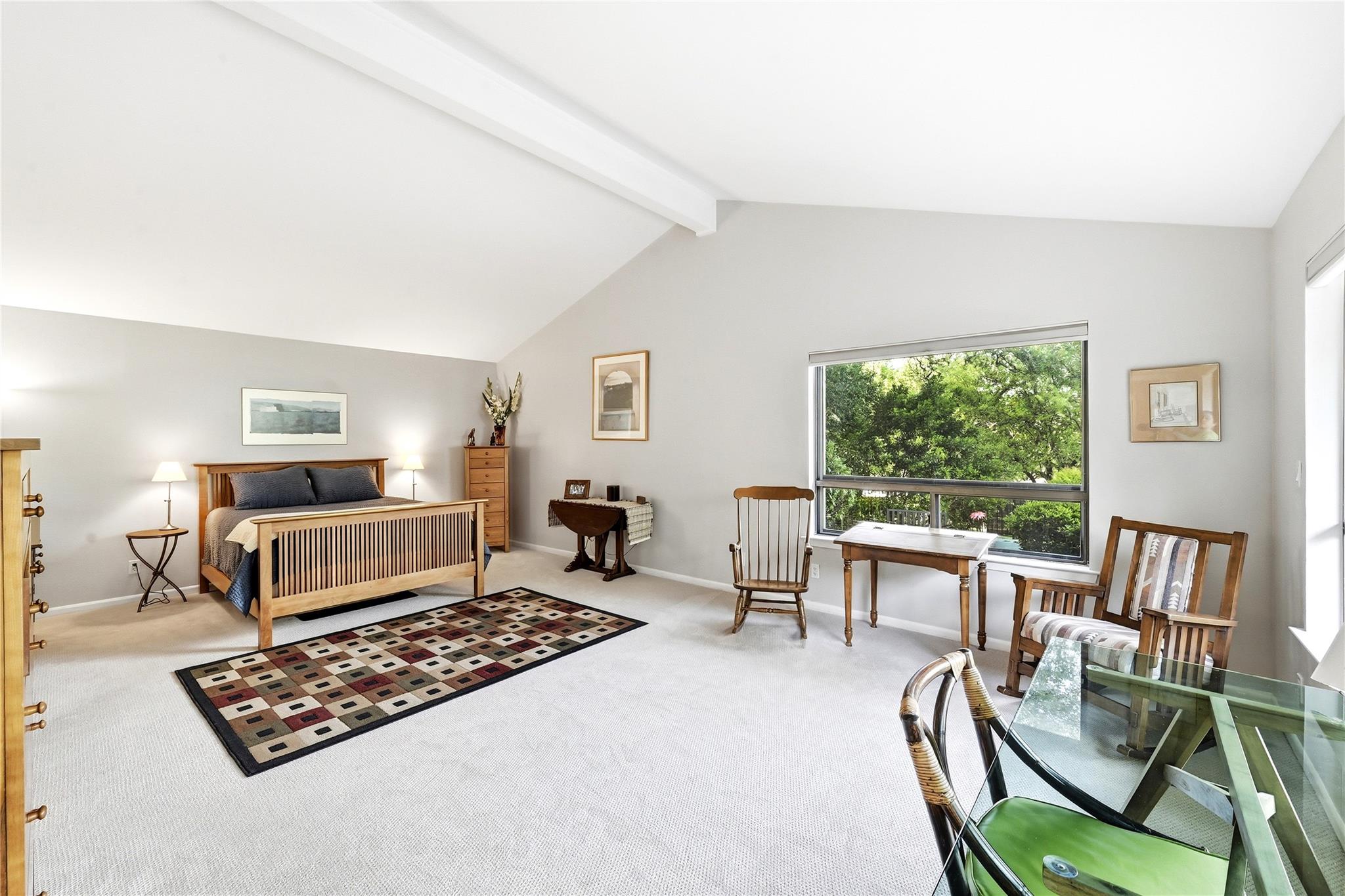 105 Melody St, Lakeway, TX 78734