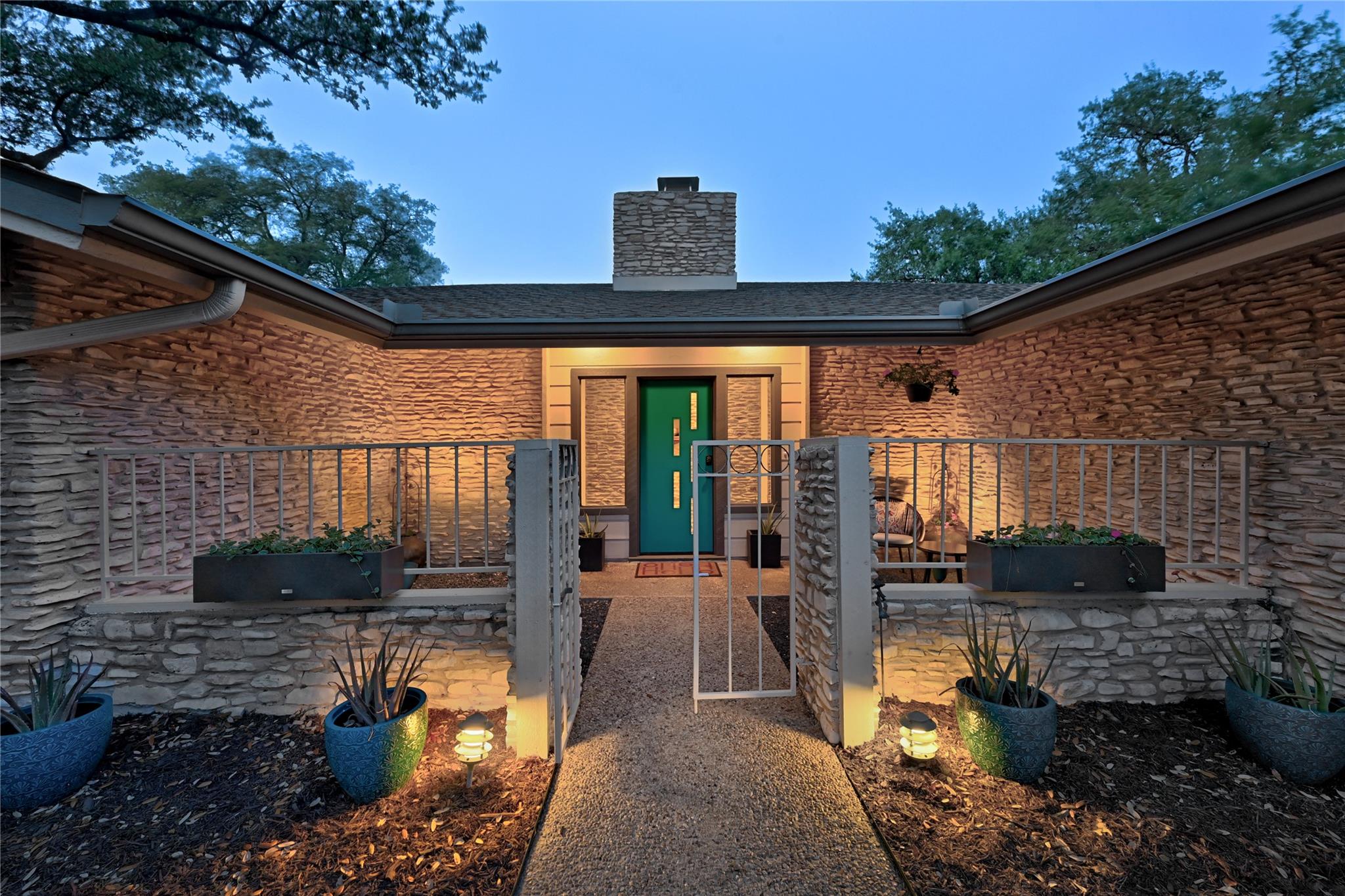 105 Melody St, Lakeway, TX 78734