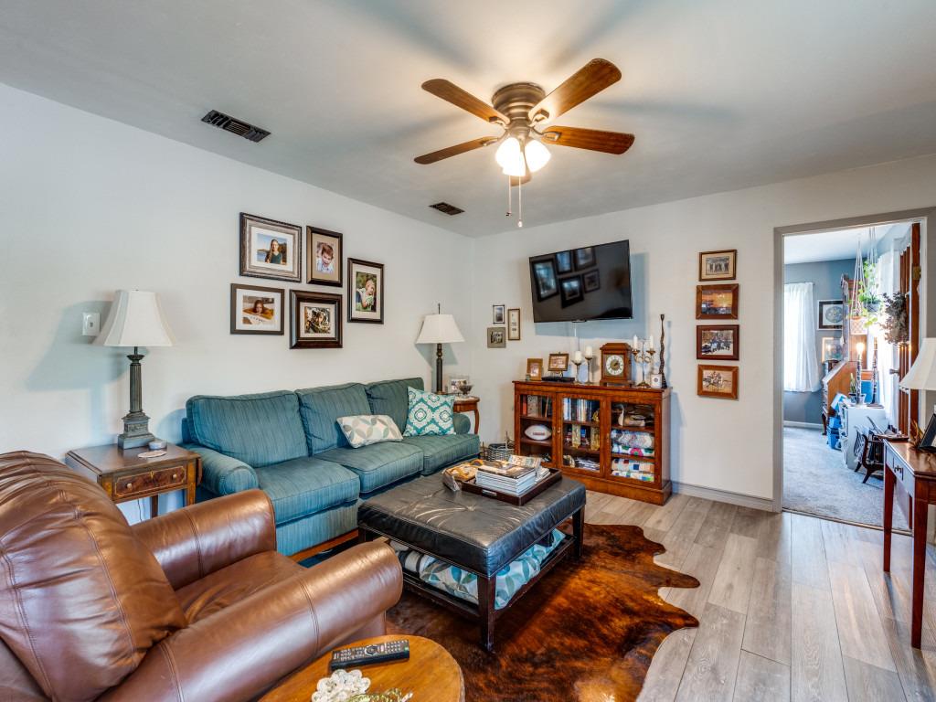 745 Driftwood Ln, Cottonwood Shores, TX 78657