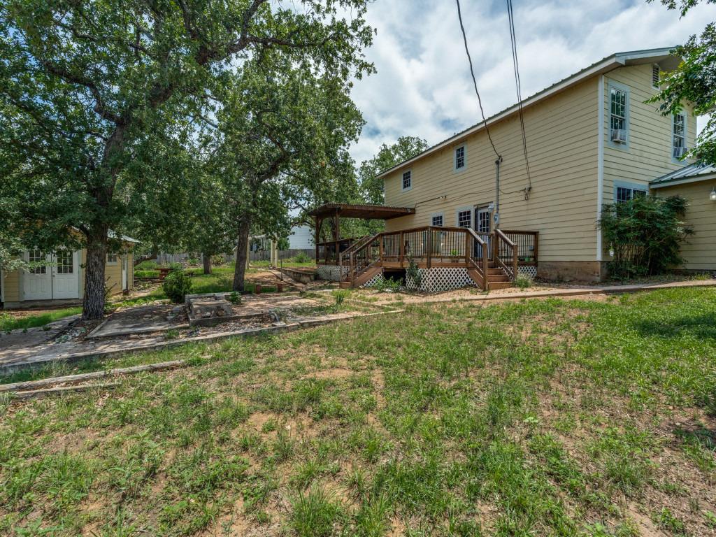 745 Driftwood Ln, Cottonwood Shores, TX 78657