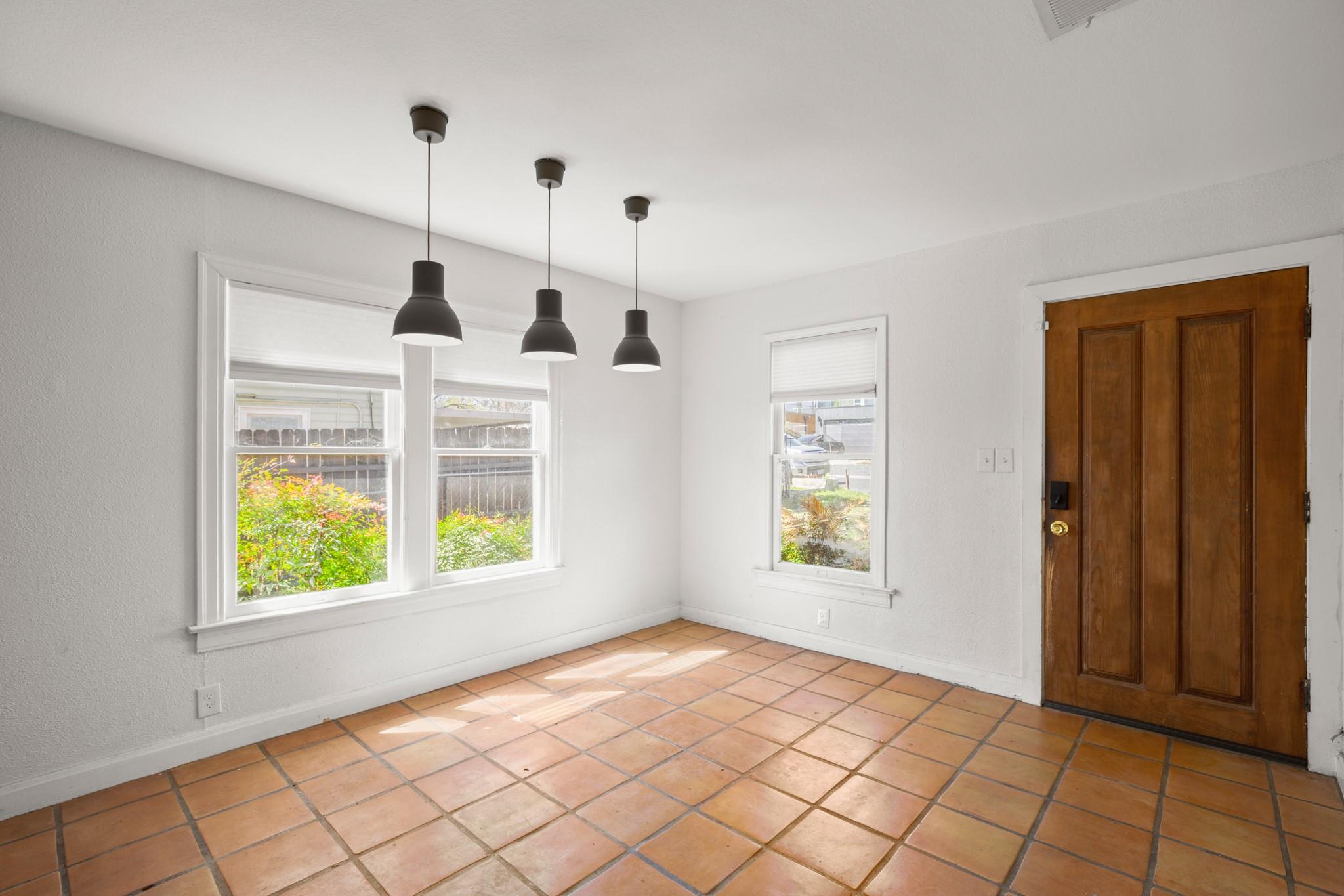 2209 S 3rd St, Austin, TX 78704