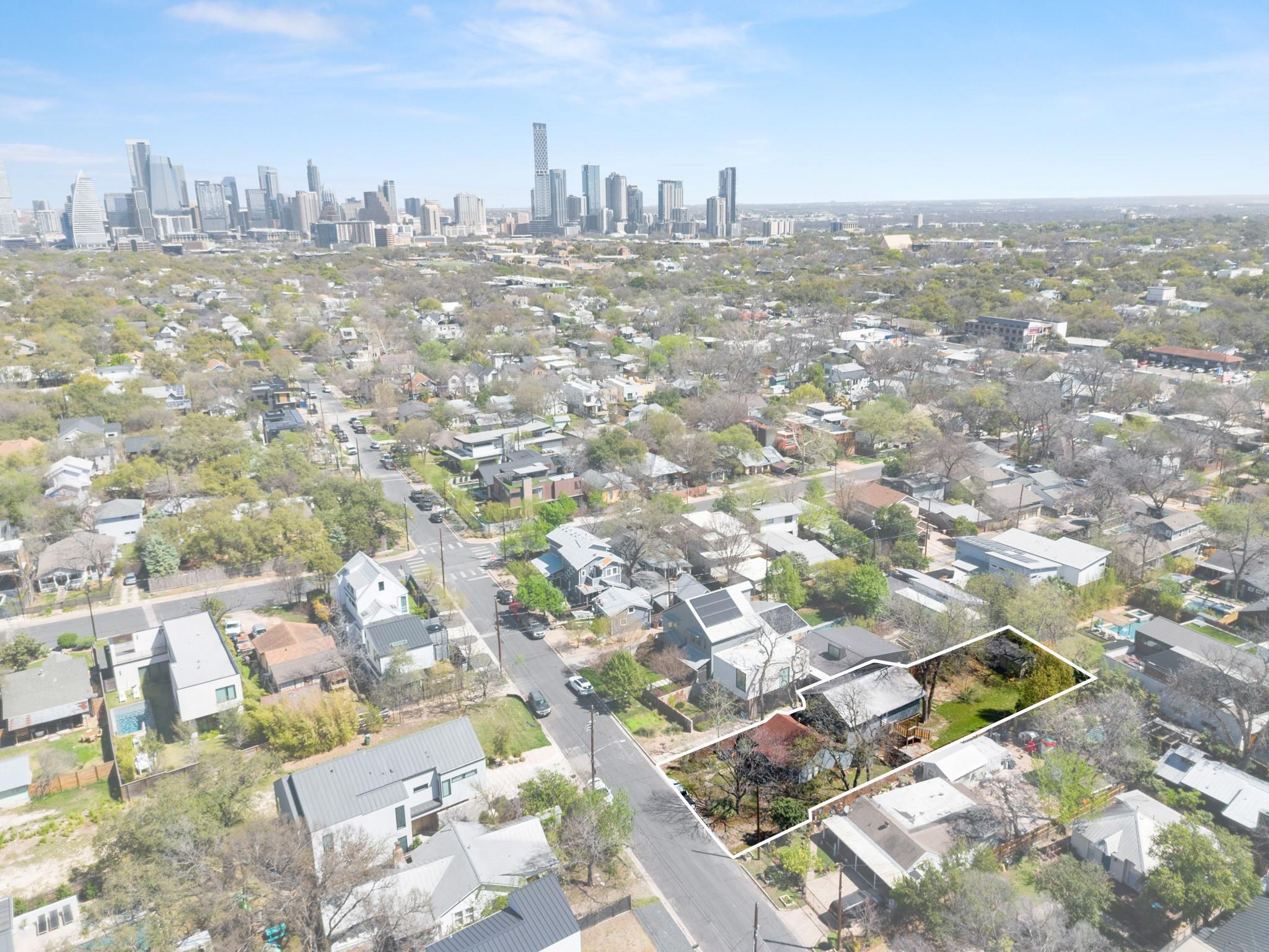 2209 S 3rd St, Austin, TX 78704