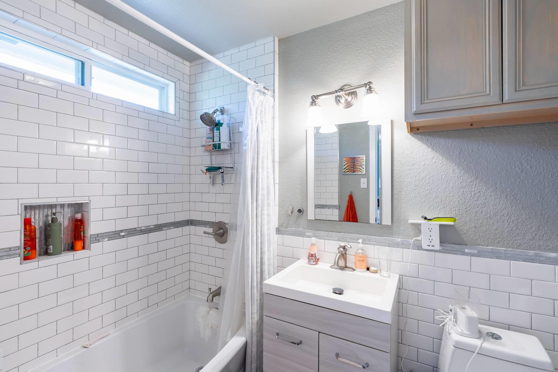 7000 Bending Oak Rd, Austin, TX 78749