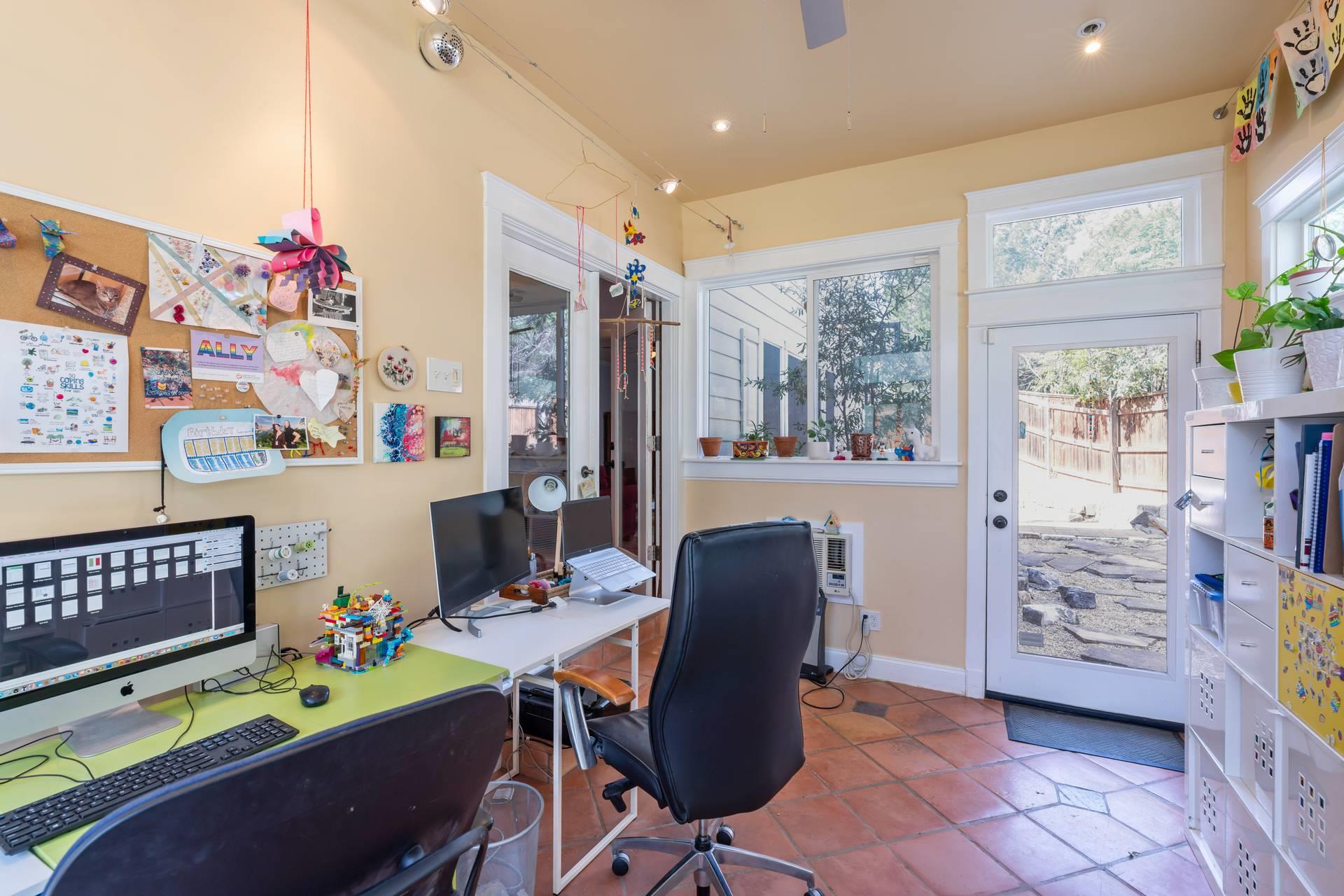 7000 Bending Oak Rd, Austin, TX 78749