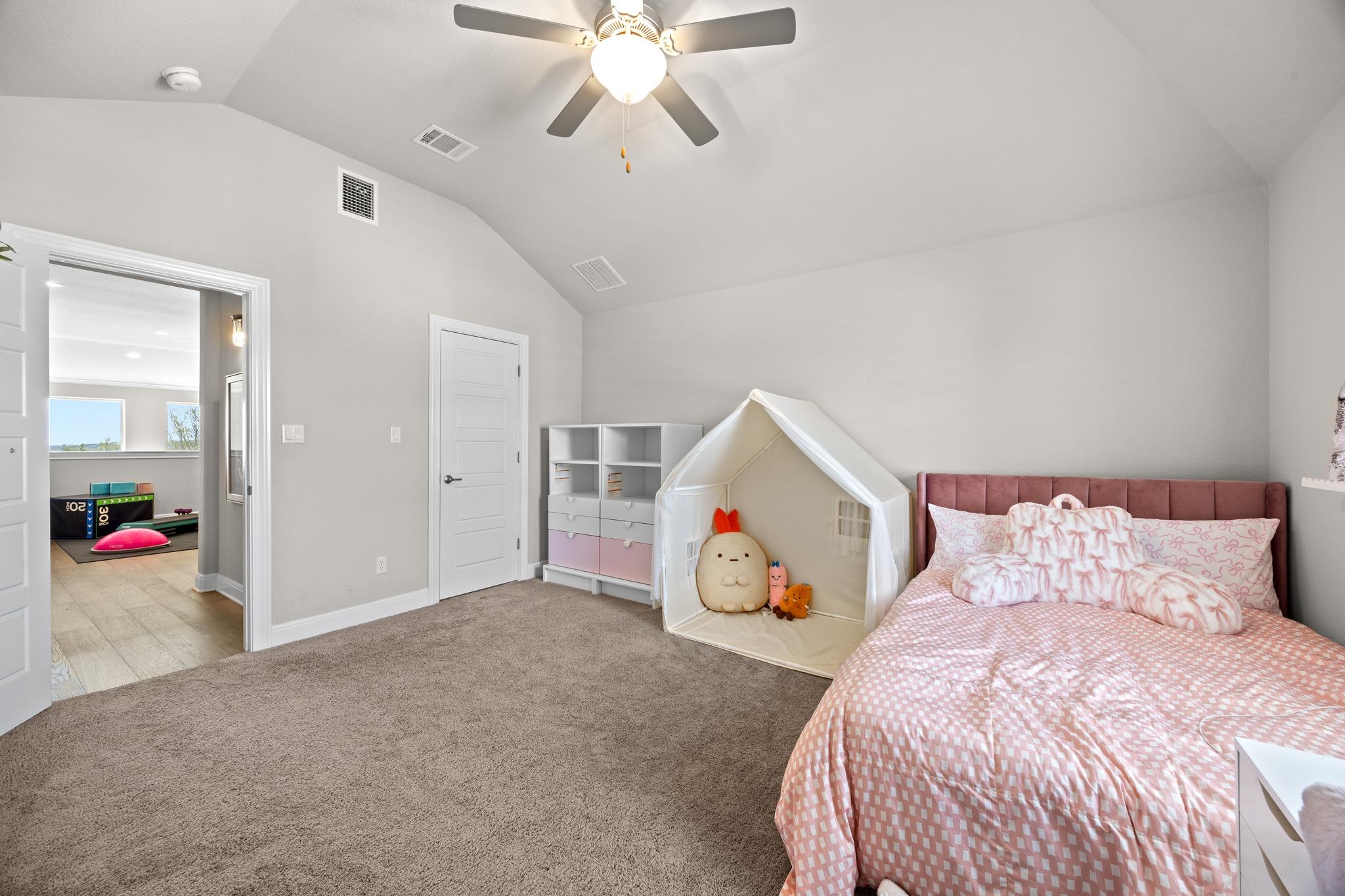 15705 Colinas Cv, Bee Cave, TX 78738