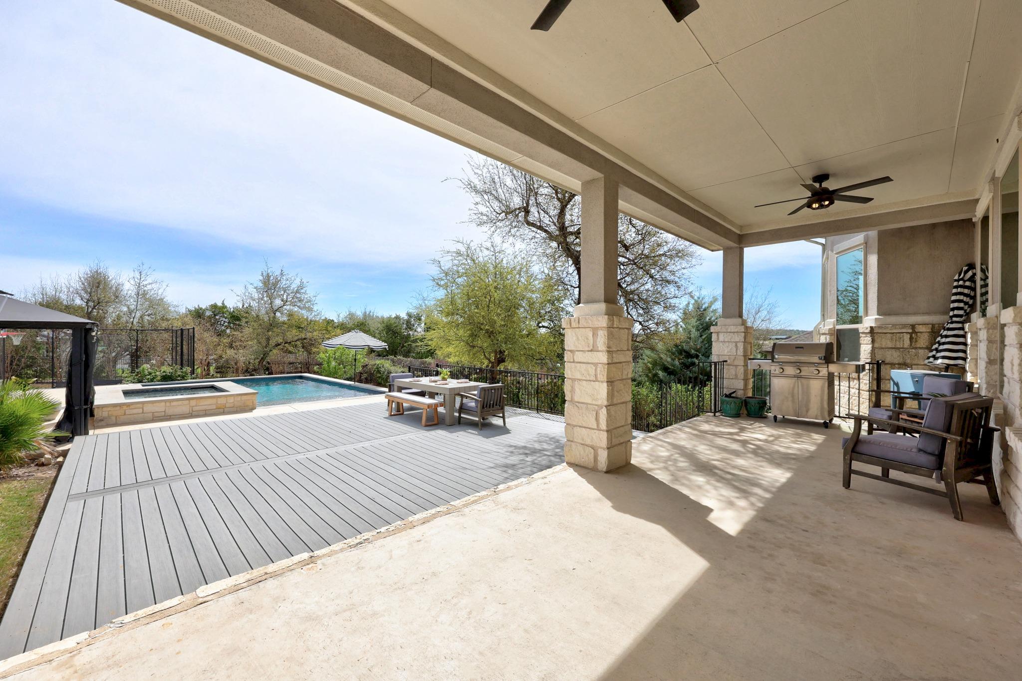 15705 Colinas Cv, Bee Cave, TX 78738