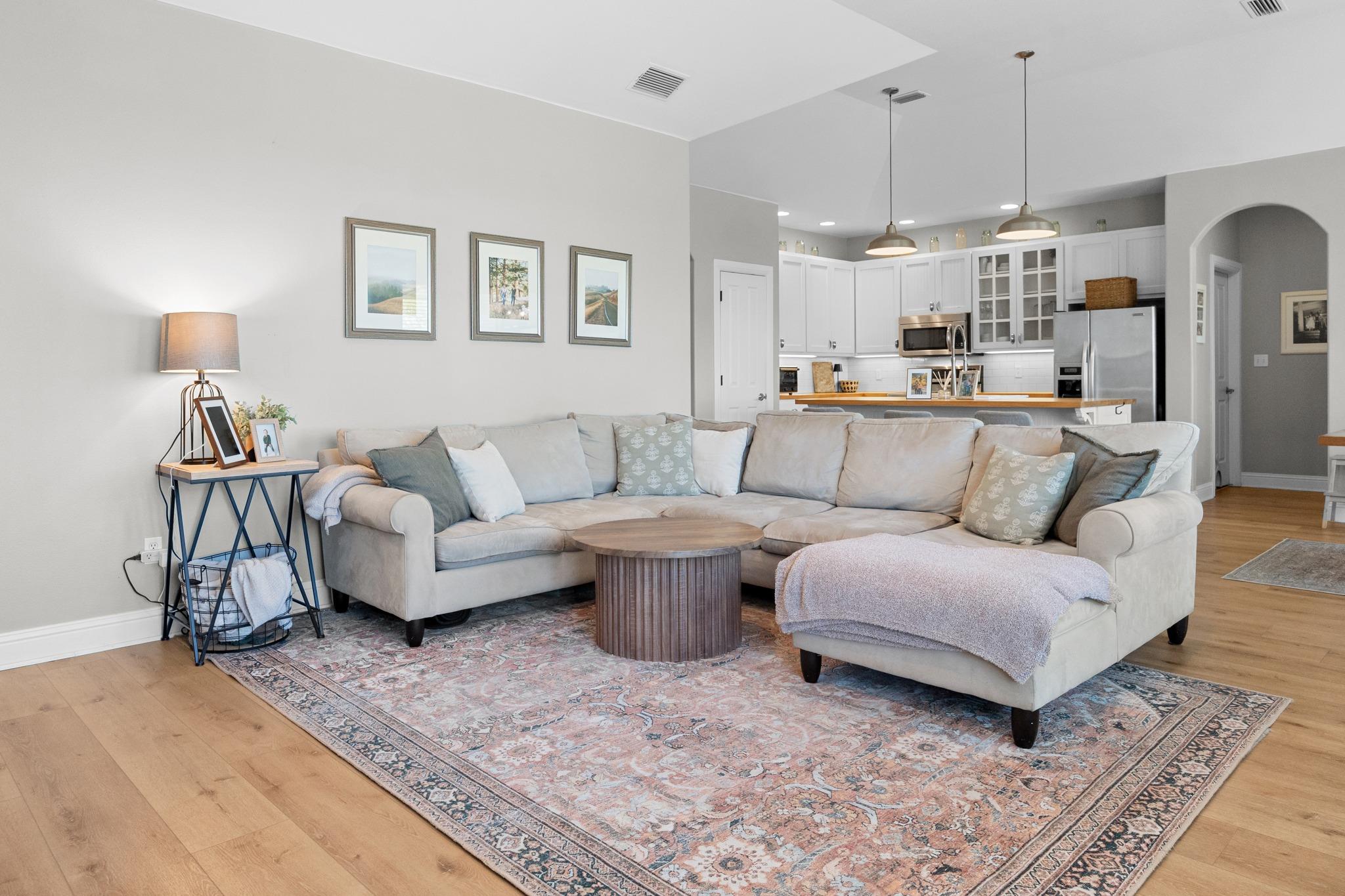 502 NW River Rd, Martindale, TX 78655