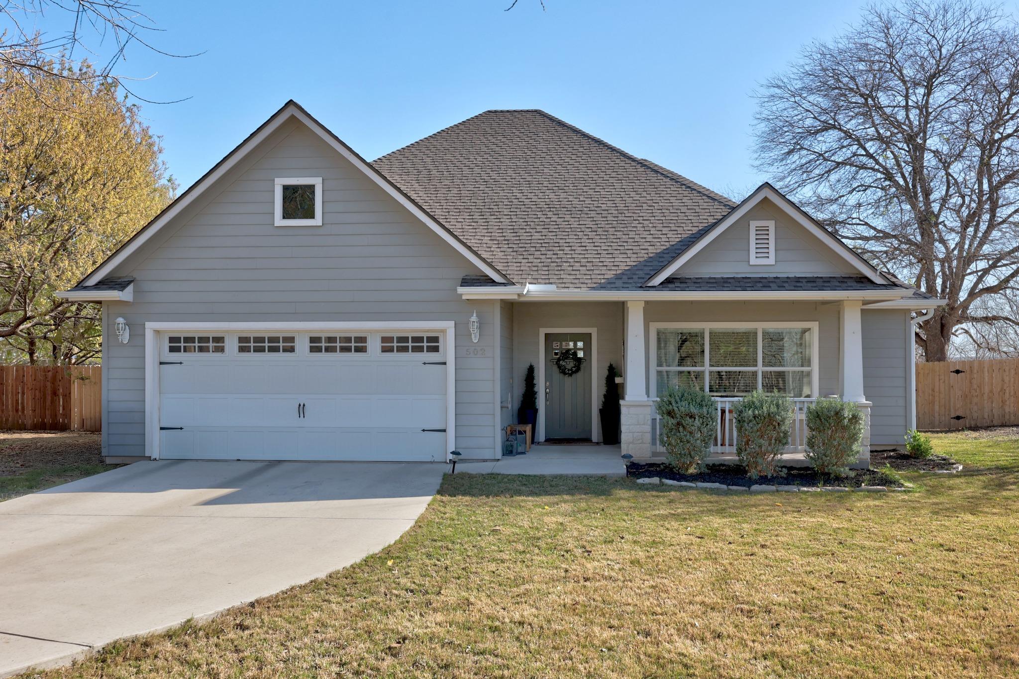 502 NW River Rd, Martindale, TX 78655