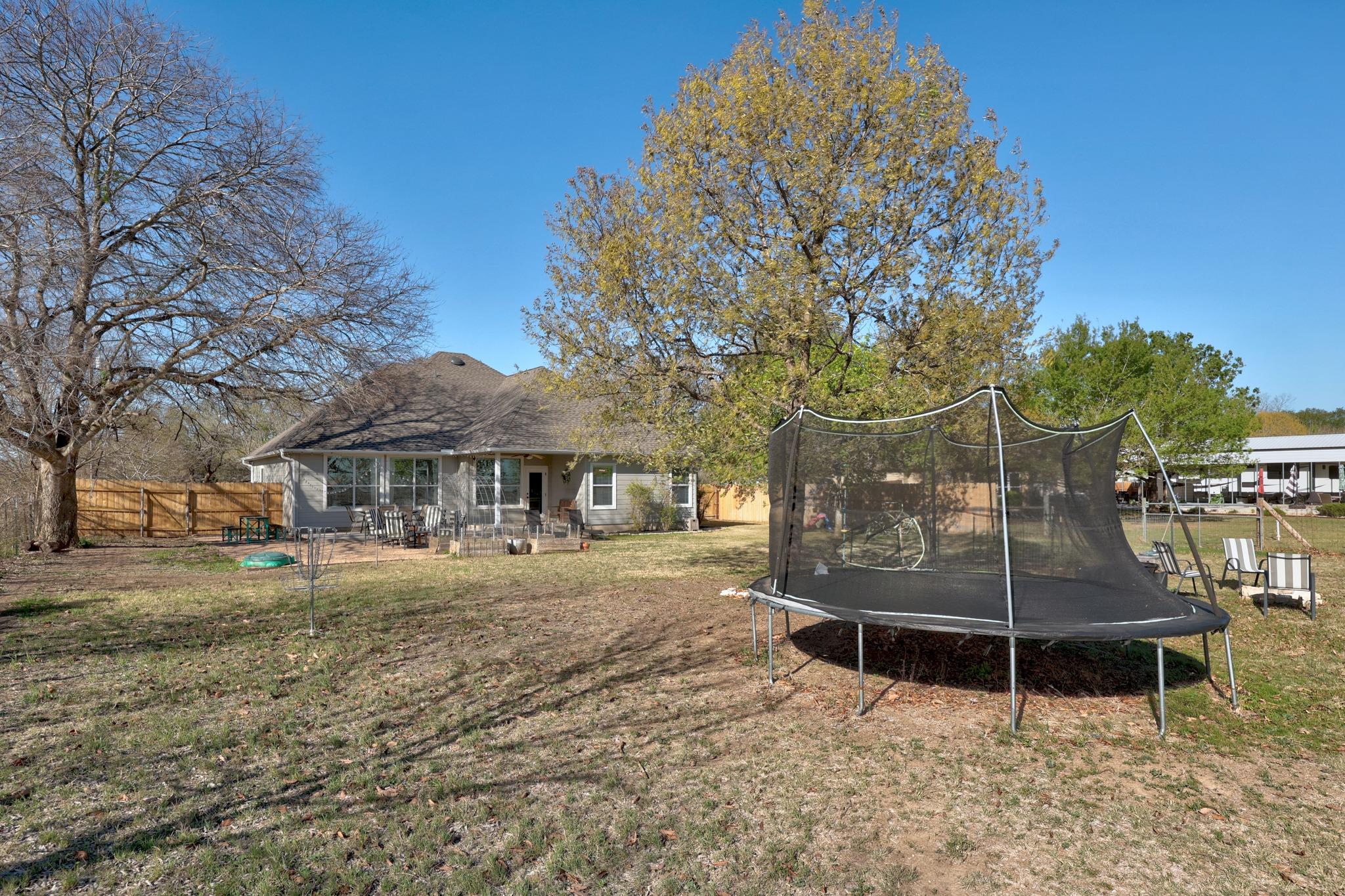 502 NW River Rd, Martindale, TX 78655