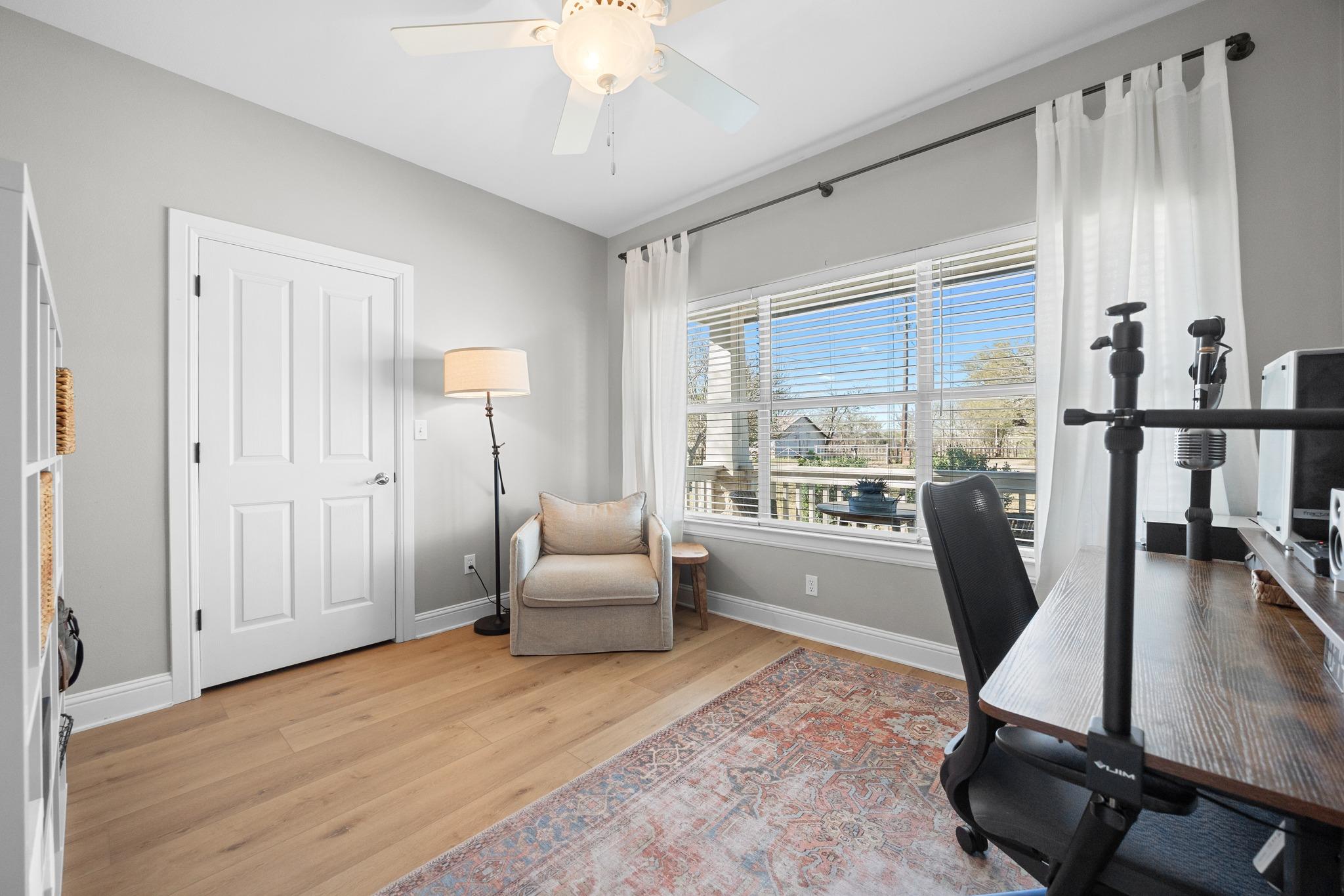 502 NW River Rd, Martindale, TX 78655