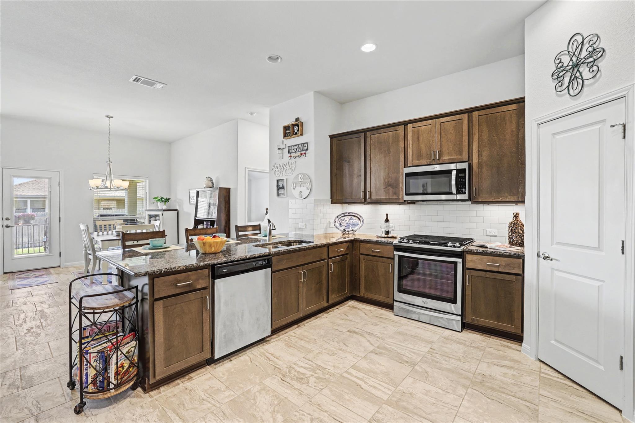 266 Finstown St, Hutto, TX 78634