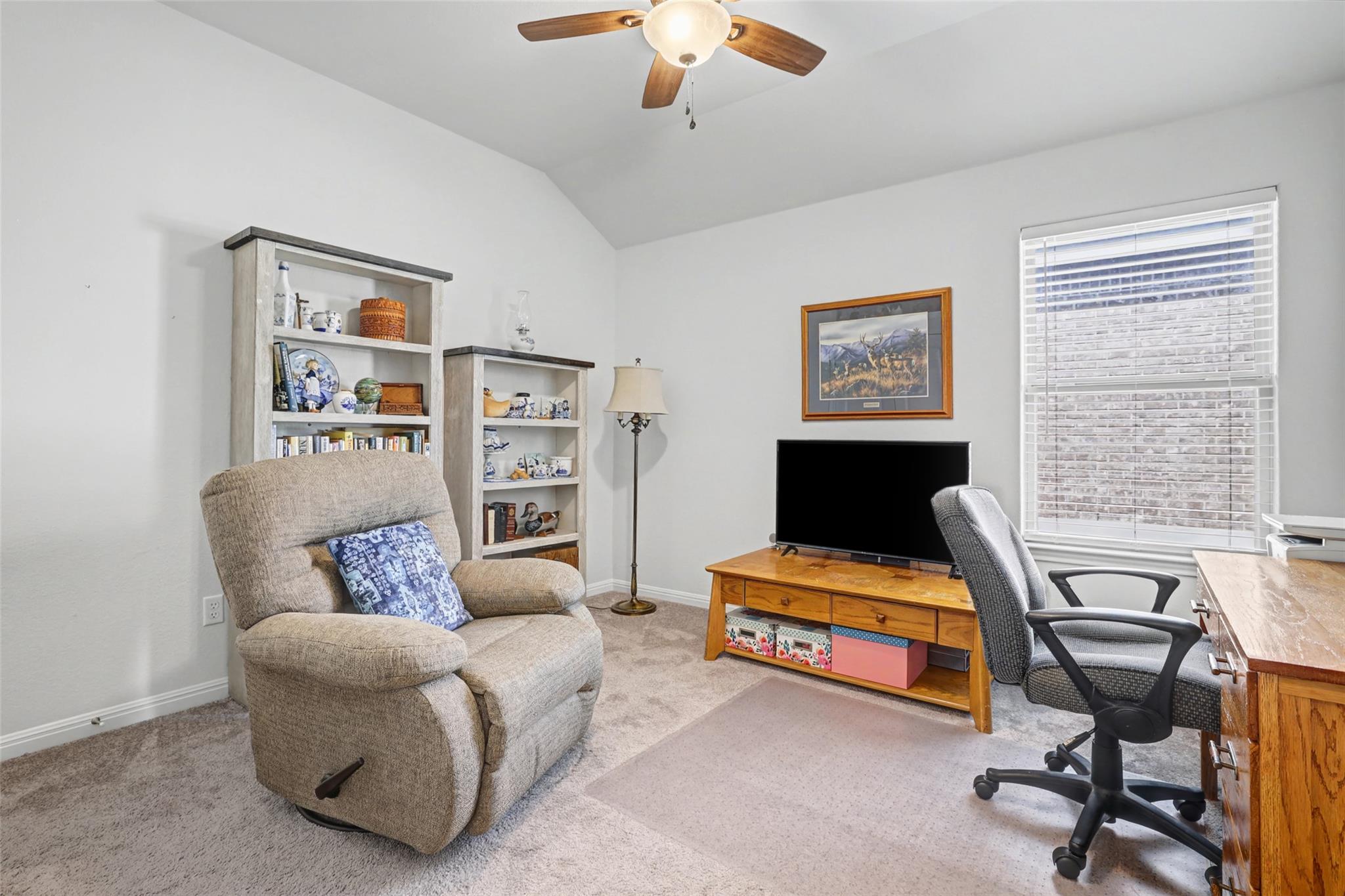 266 Finstown St, Hutto, TX 78634