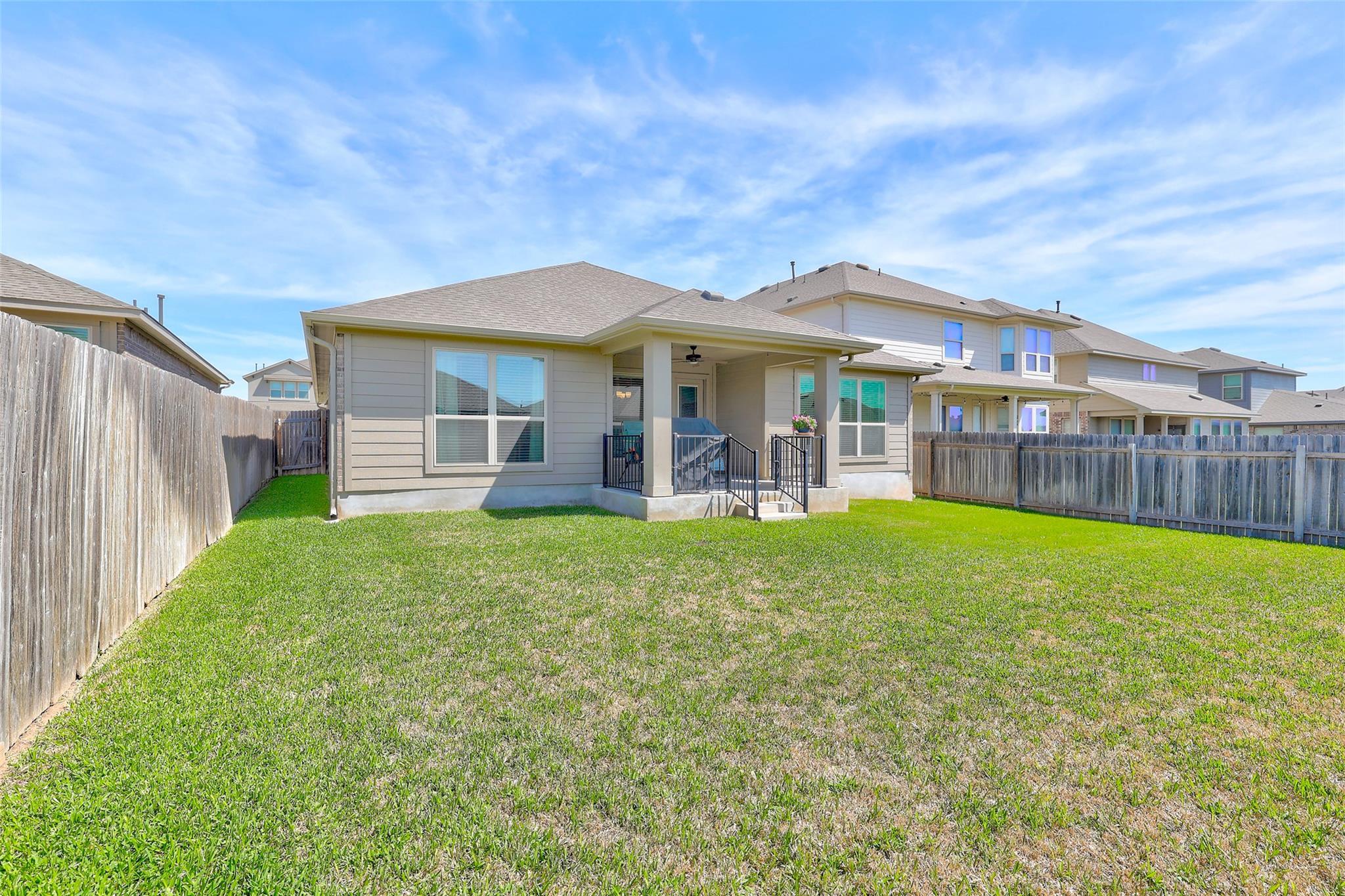 266 Finstown St, Hutto, TX 78634