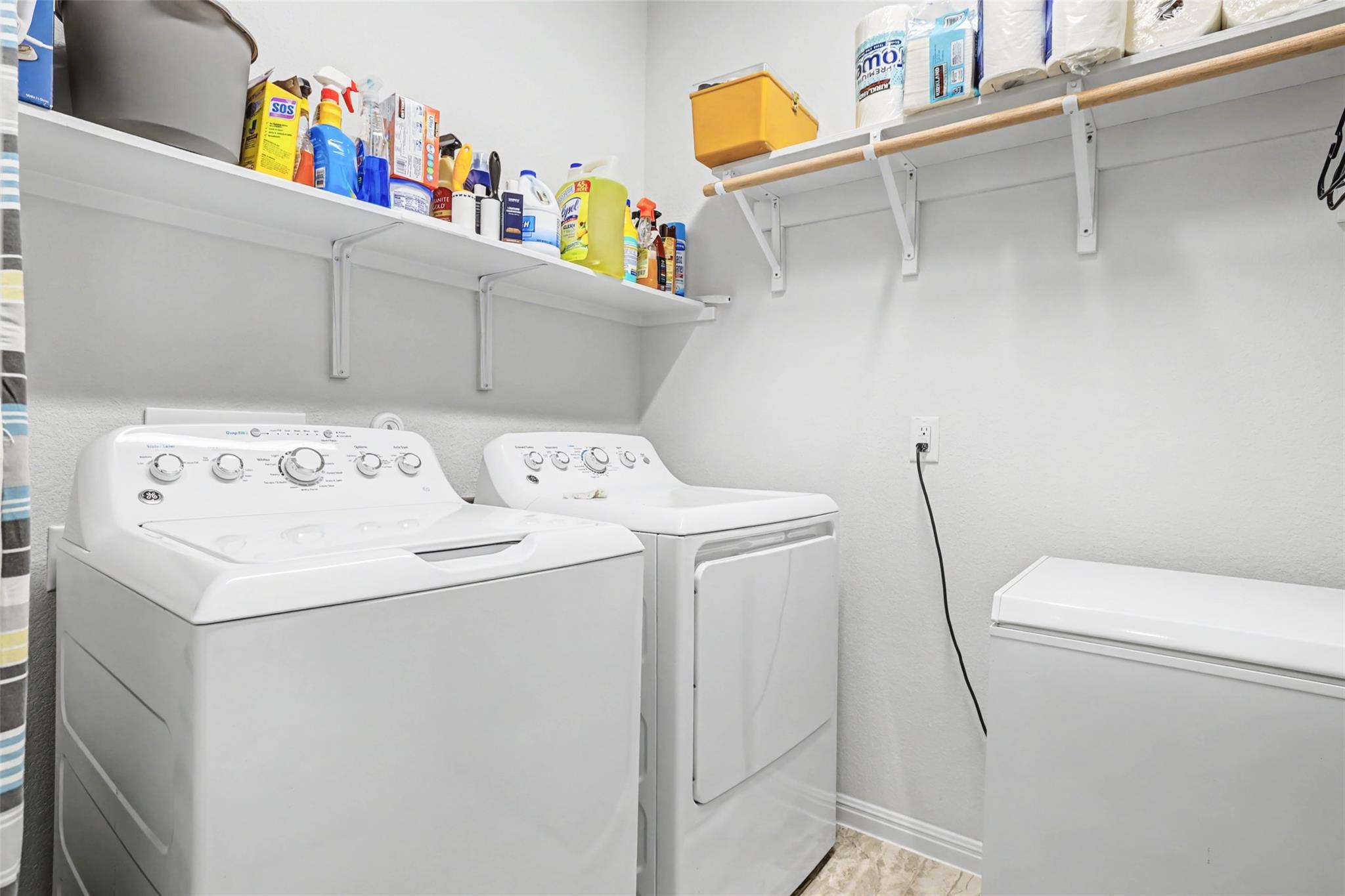 266 Finstown St, Hutto, TX 78634